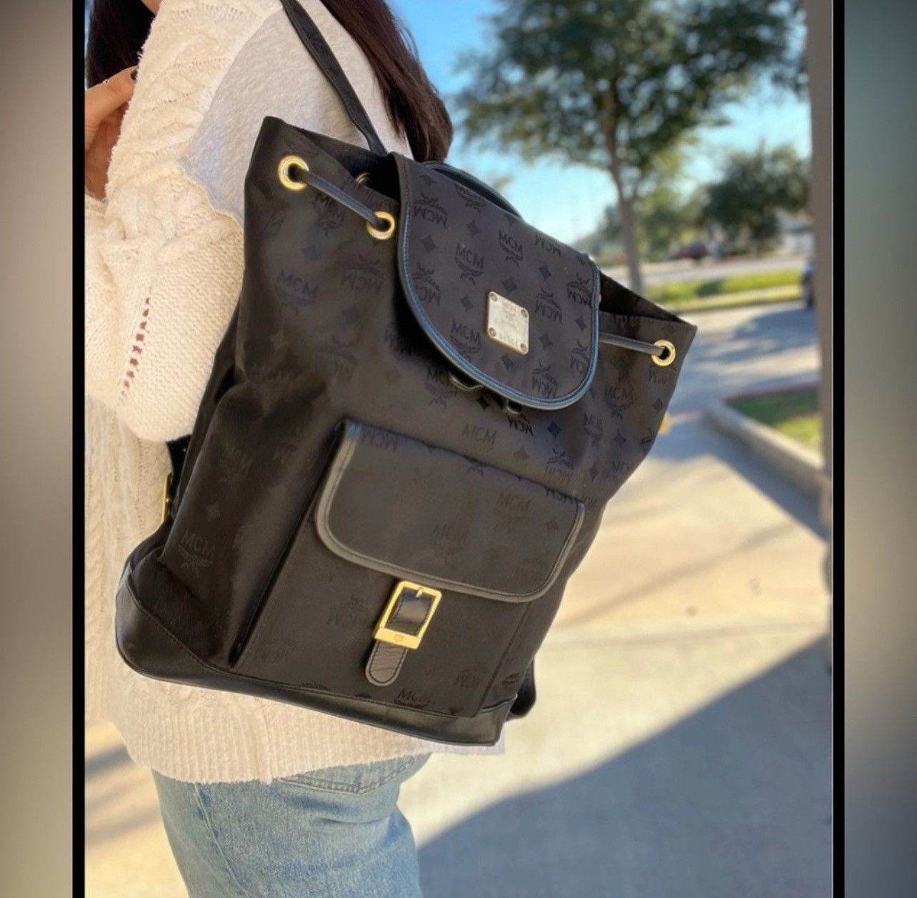 MCM MCM Vintage Black Nylon Drawstring Backpack W Gold Hardware. Size ONE SIZE - 1 Thumbnail