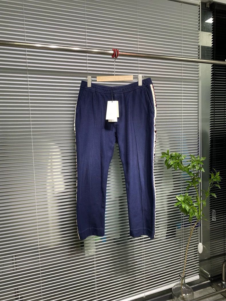 Gucci Gucci Casual pants, sweatpants 2502-Nextarrow Size US 30 / EU 46 - 1 Thumbnail
