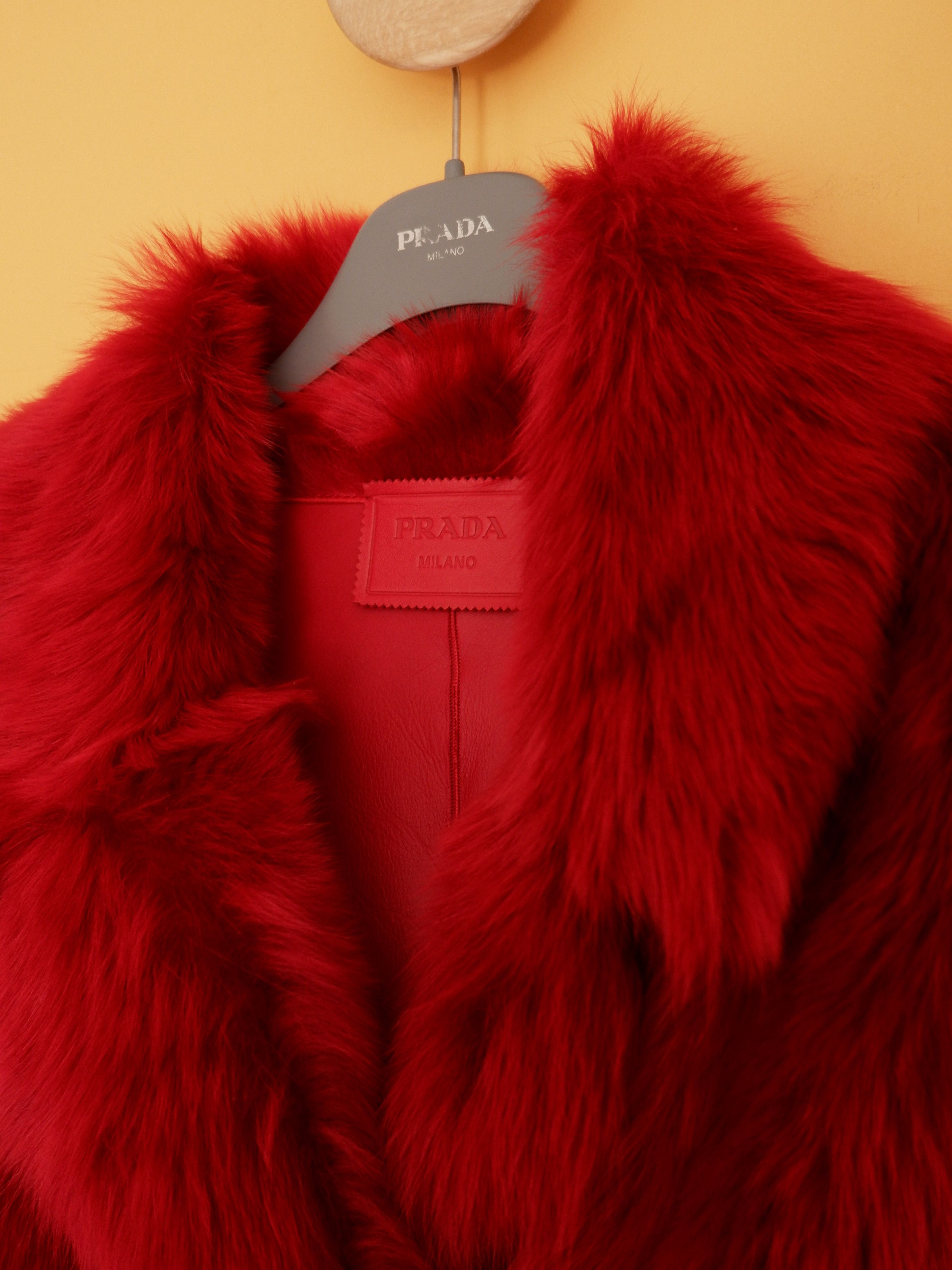 Prada Last drop! Prada red dyed sheep fur coat AW17 Size S / US 4 / IT 40 - 3 Thumbnail