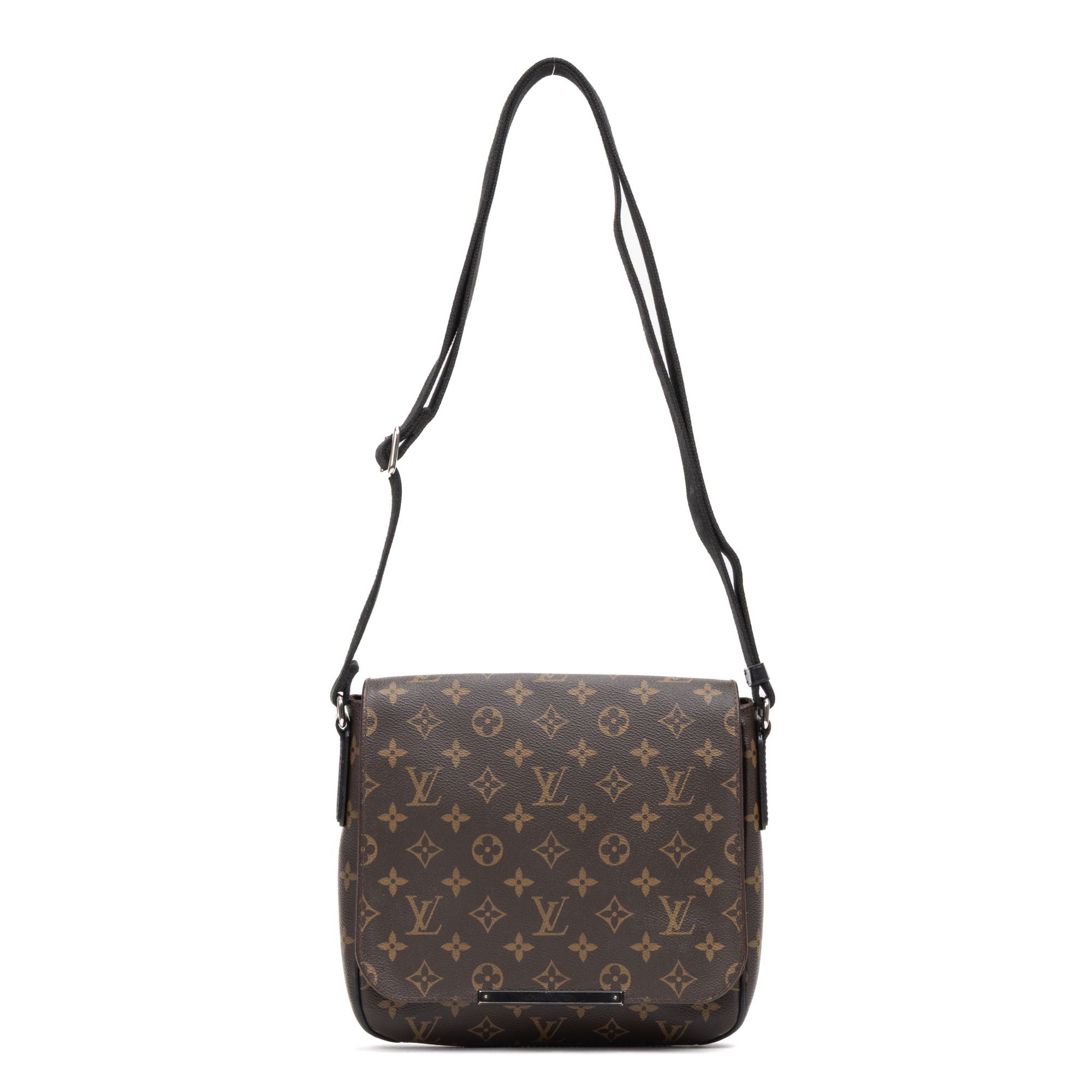 Louis Vuitton District PM Size ONE SIZE - 1 Thumbnail