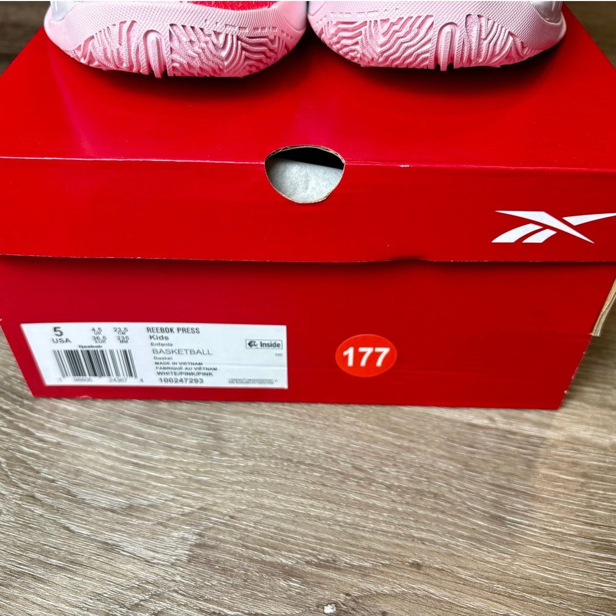 Reebok New with tag/box - 5Y - Reebok Press Shoes - Pink/White Size US 6.5 / IT 36.5 - 6 Thumbnail