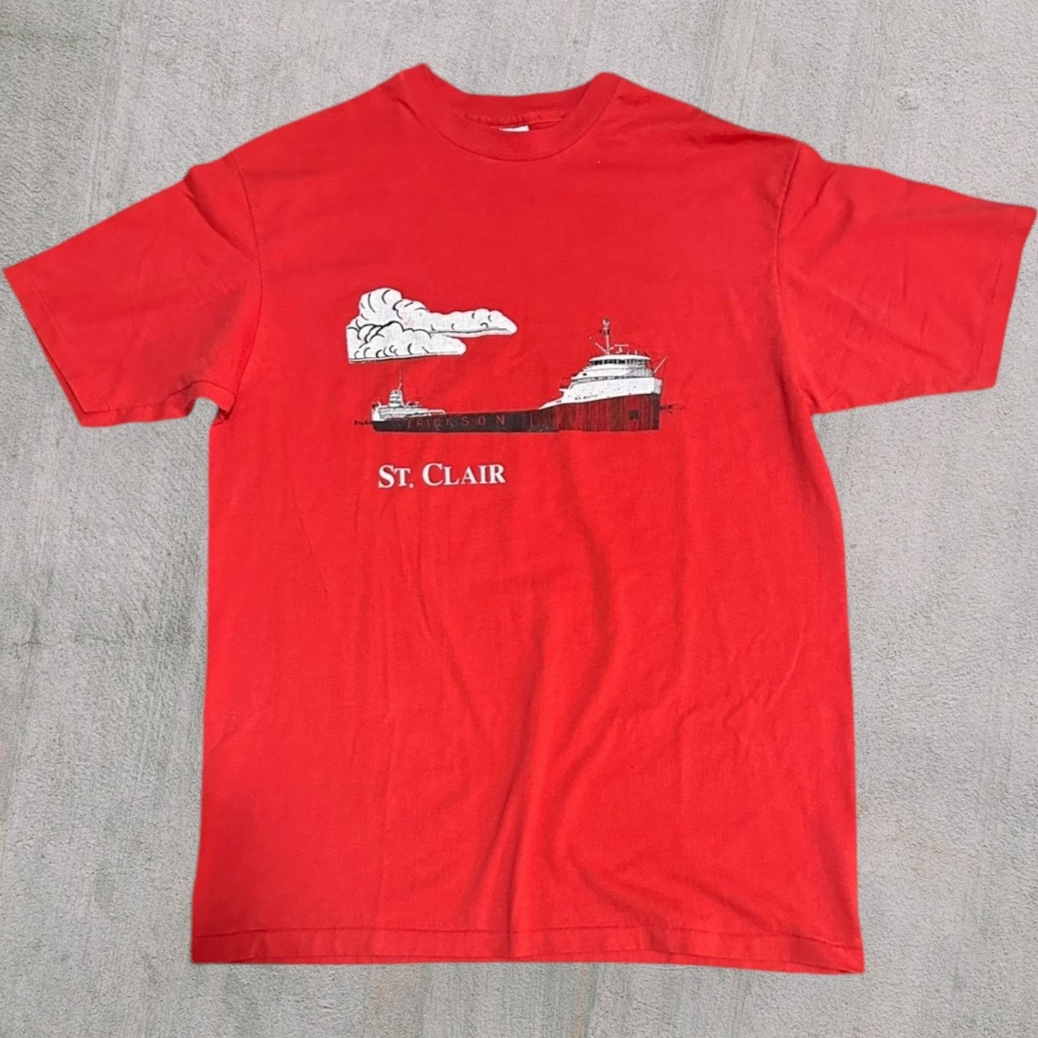 Hanes 90s St. Claire red tee Size US XL / EU 56 / 4 - 1 Thumbnail