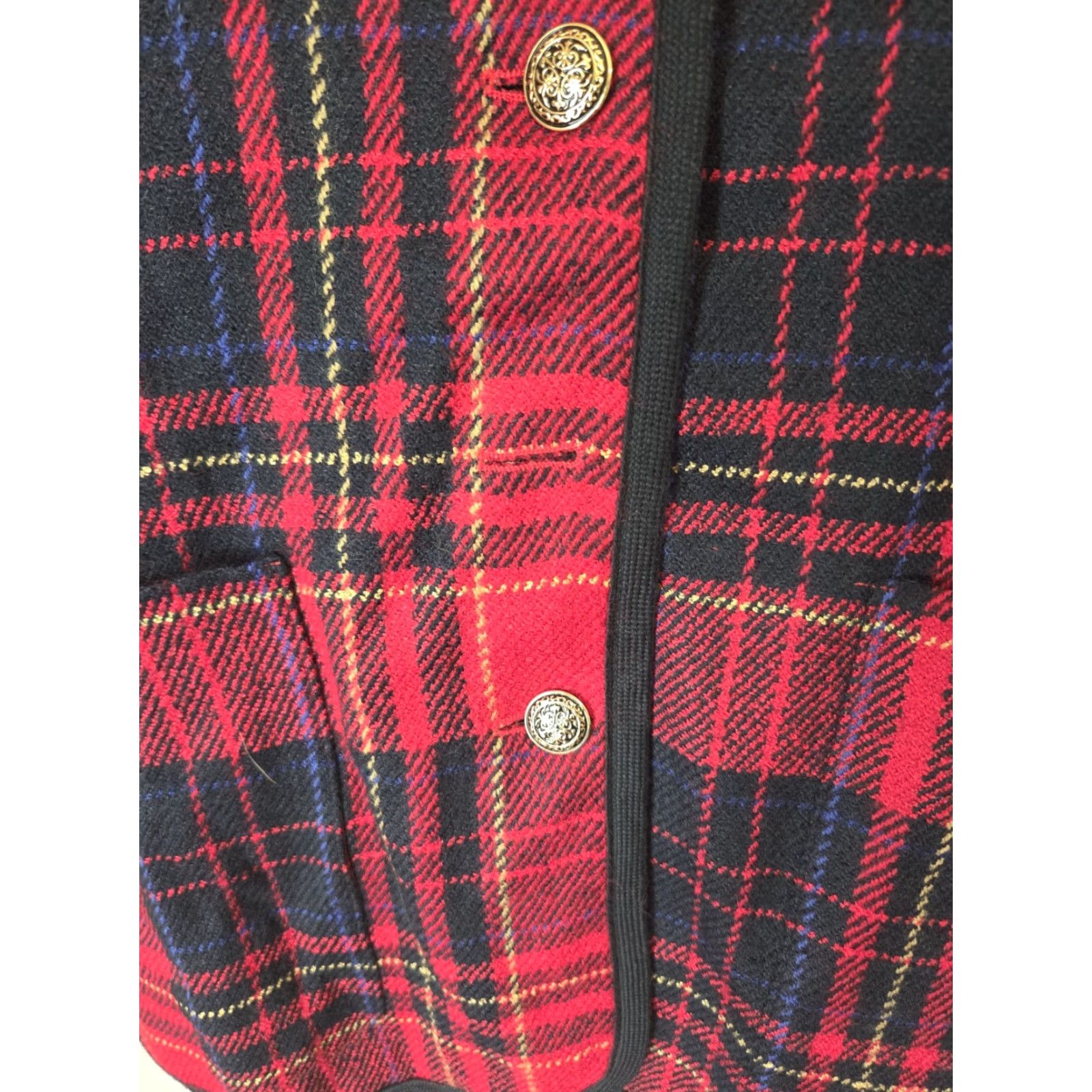 Liz Claiborne VINTAGE Liz Claiborne Blazer Wool Blend Red Plaid Five-Button Front Jacket 6 Womens Size M / US 6-8 / IT 42-44 - 3 Thumbnail