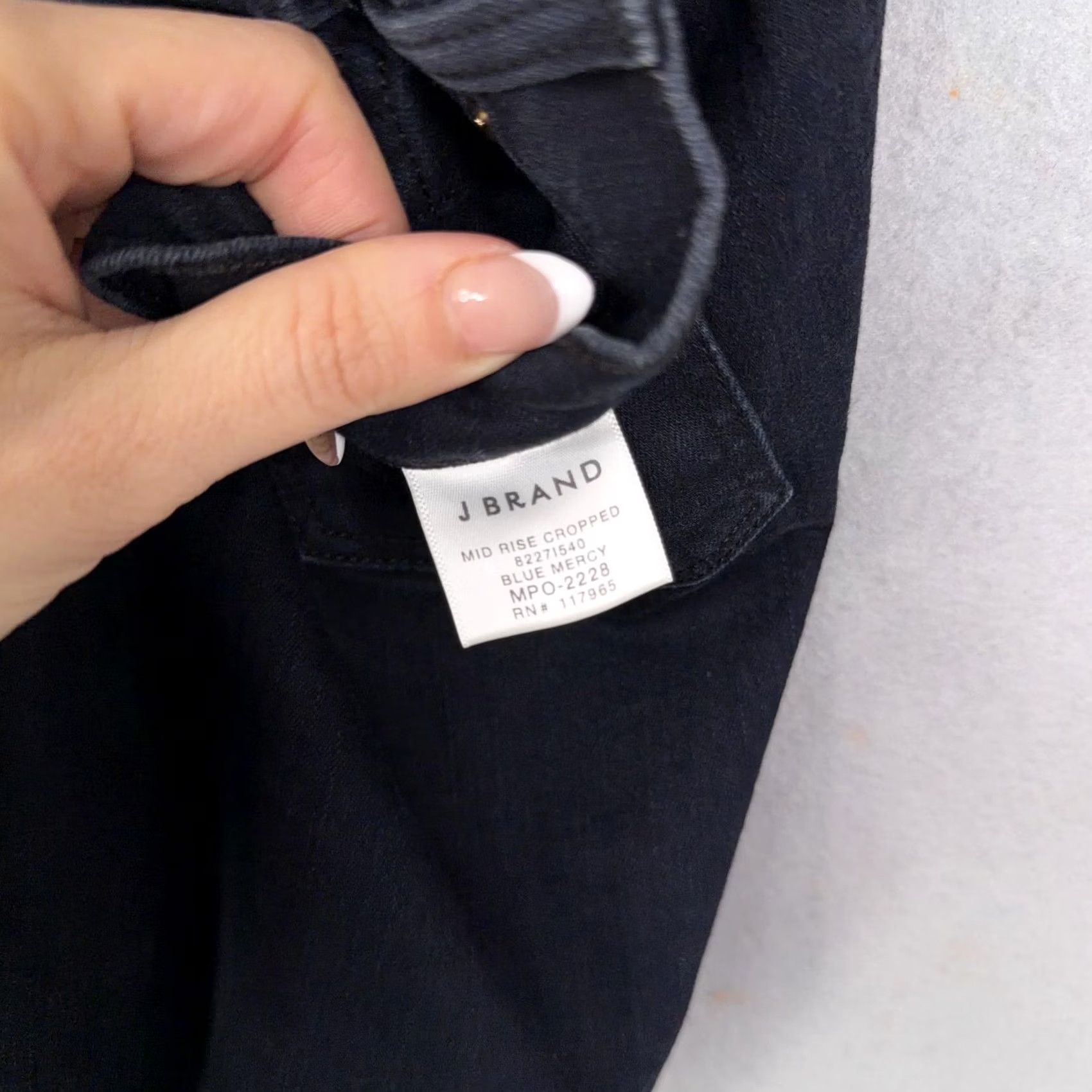 J Brand J Brand Jeans Womens 27 Blue Mercy Mid Rise Cropped Distressed Raw Hem Skinny Size 27" / US 4 / IT 40 - 5 Thumbnail