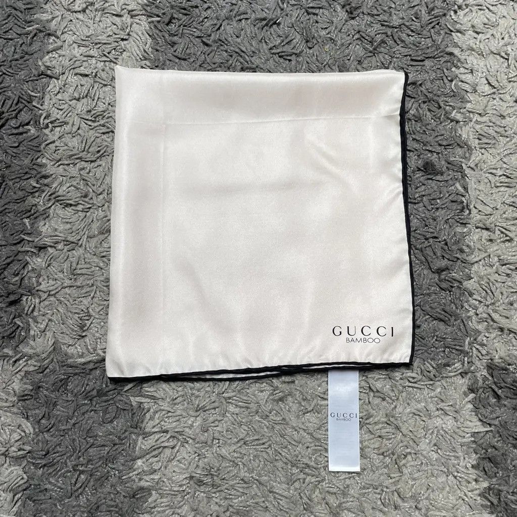 Gucci Gucci Silk Scarf Size:One Size Size ONE SIZE - 2 Thumbnail