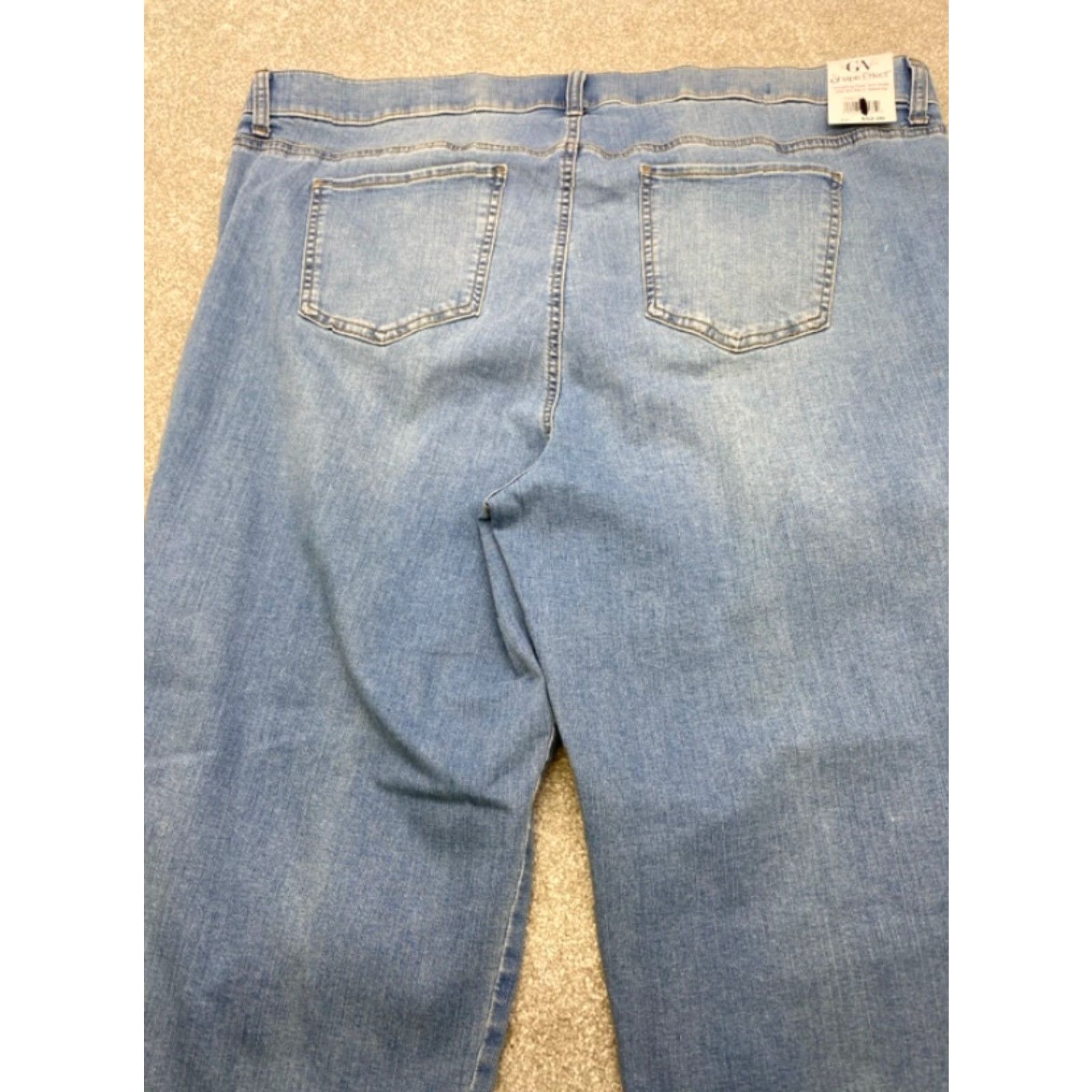 Gloria Vanderbilt Gloria Vanderbilt Shape Effect Jeans Womens 24W Blue Denim Straight Stretch Jeans Size 42" / US 20 - 4 Thumbnail
