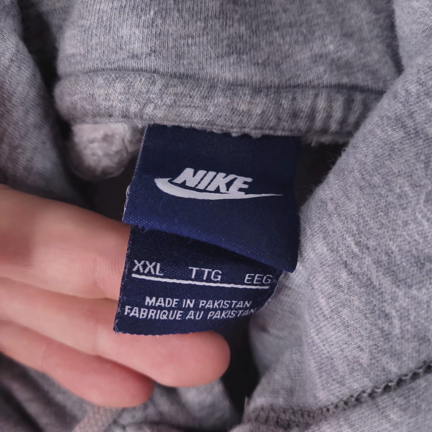 Nike Nike Hoodie Mens 2XL Gray Club Fleece Logo Pullover Sweatshirt XXL Size US XXL / EU 58 / 5 - 3 Thumbnail