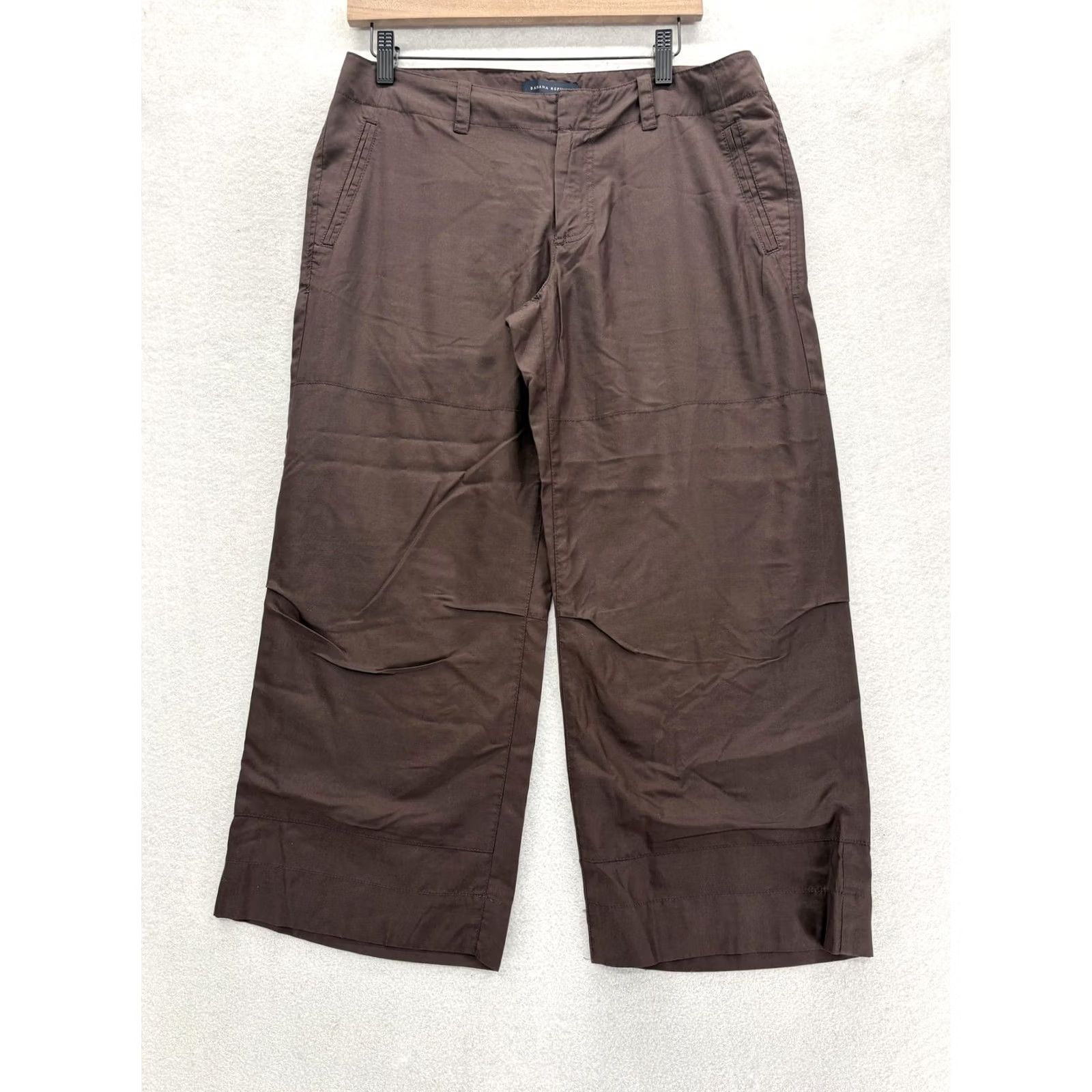 Banana Republic Banana Republic Silk Cropped Pants Womens 8 Brown Twill Wide Leg Casual Career Silk Pants Women 8 Brown Cropped Pockets Zip Flat Front Size 30" / US 8 / IT 44 - 2 Thumbnail