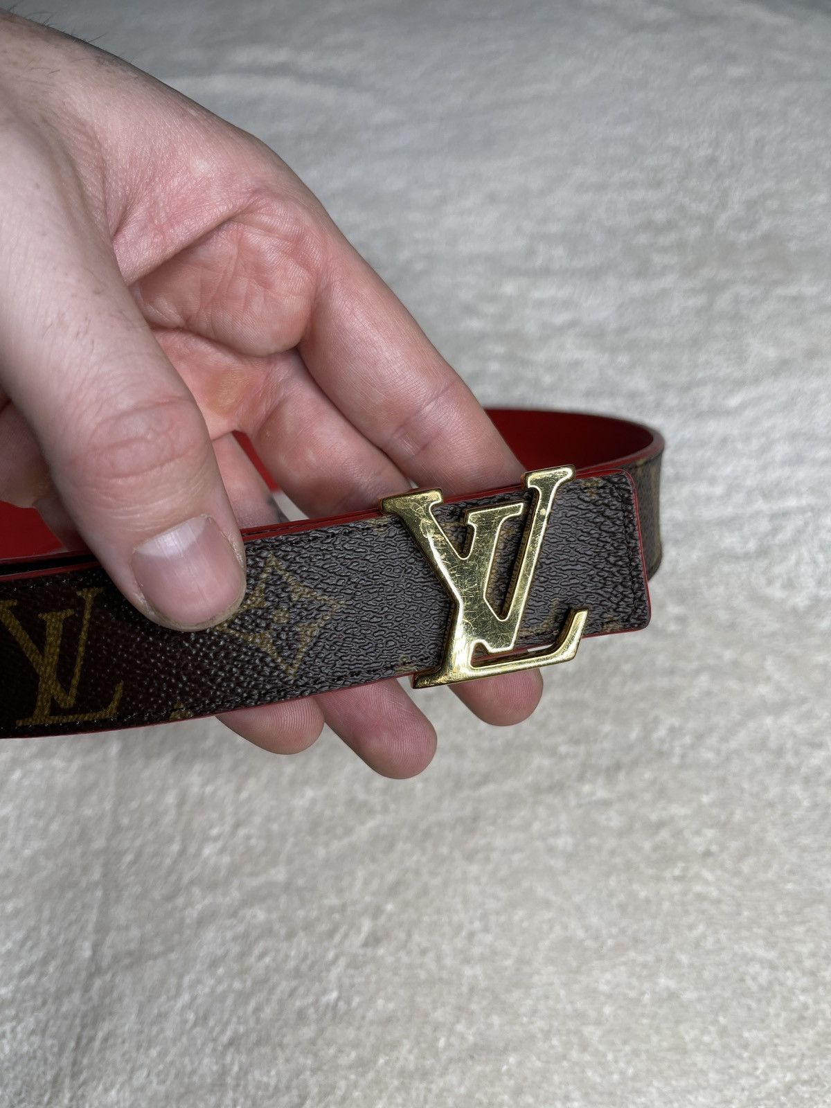 Louis Vuitton Louis Vuitton Monogram LV Initials Belt Red Leather Size ONE SIZE - 2 Thumbnail