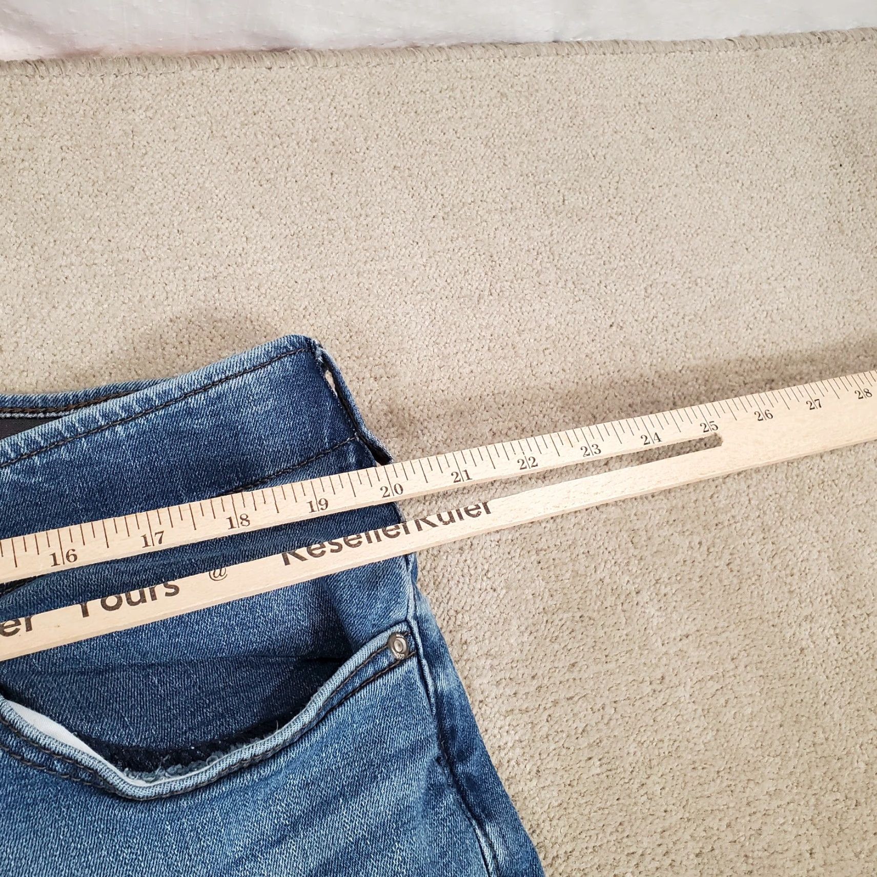 Lee Lee Jeans Mens 44x30 Blue Relaxed Straight Leg MVP Faded Medium Denim Cotton Regular Inseam 30 Classic Logo Pockets Jeans Mens Size US 40 / EU 56 - 3 Thumbnail