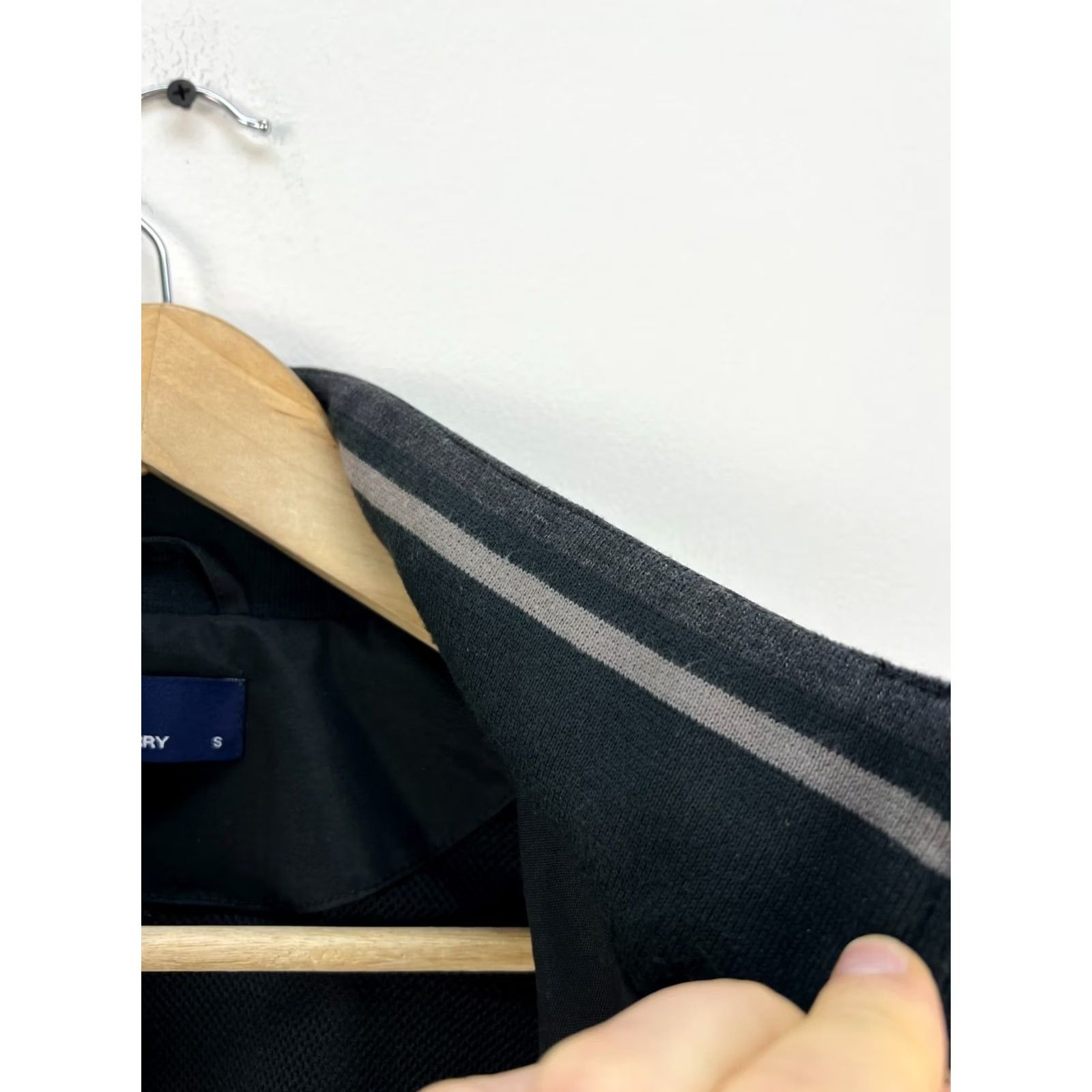 Fred Perry Fred Perry Nylon Bomber Jacket Mens S Nylon Bomber Jacket Black Logo Zip Casual Fall Spring Vintage: No Size US S / EU 44-46 / 1 - 6 Thumbnail