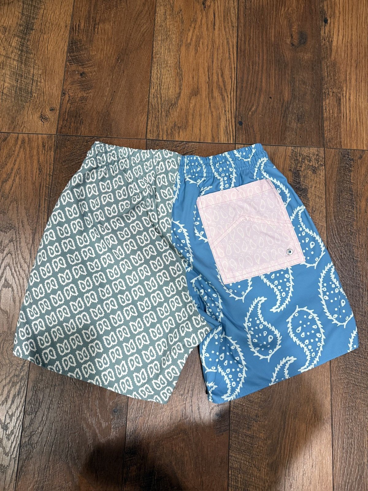 Rhude Rhude Swim Shorts Bandana X Small Size US 28 / EU 44 - 2 Thumbnail