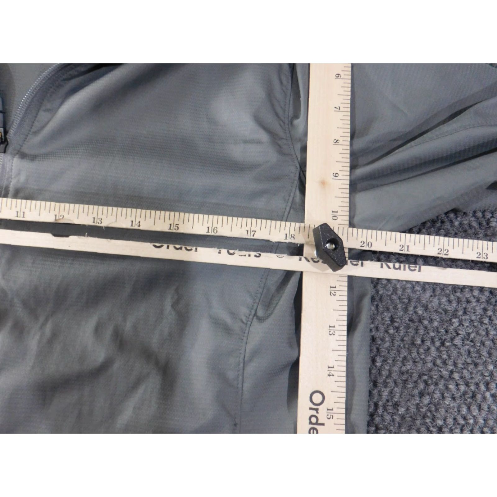 Brooks Brooks Women Jacket Windbreaker Rock L Gray Zip Mid-Length Size L / US 10 / IT 46 - 7 Thumbnail