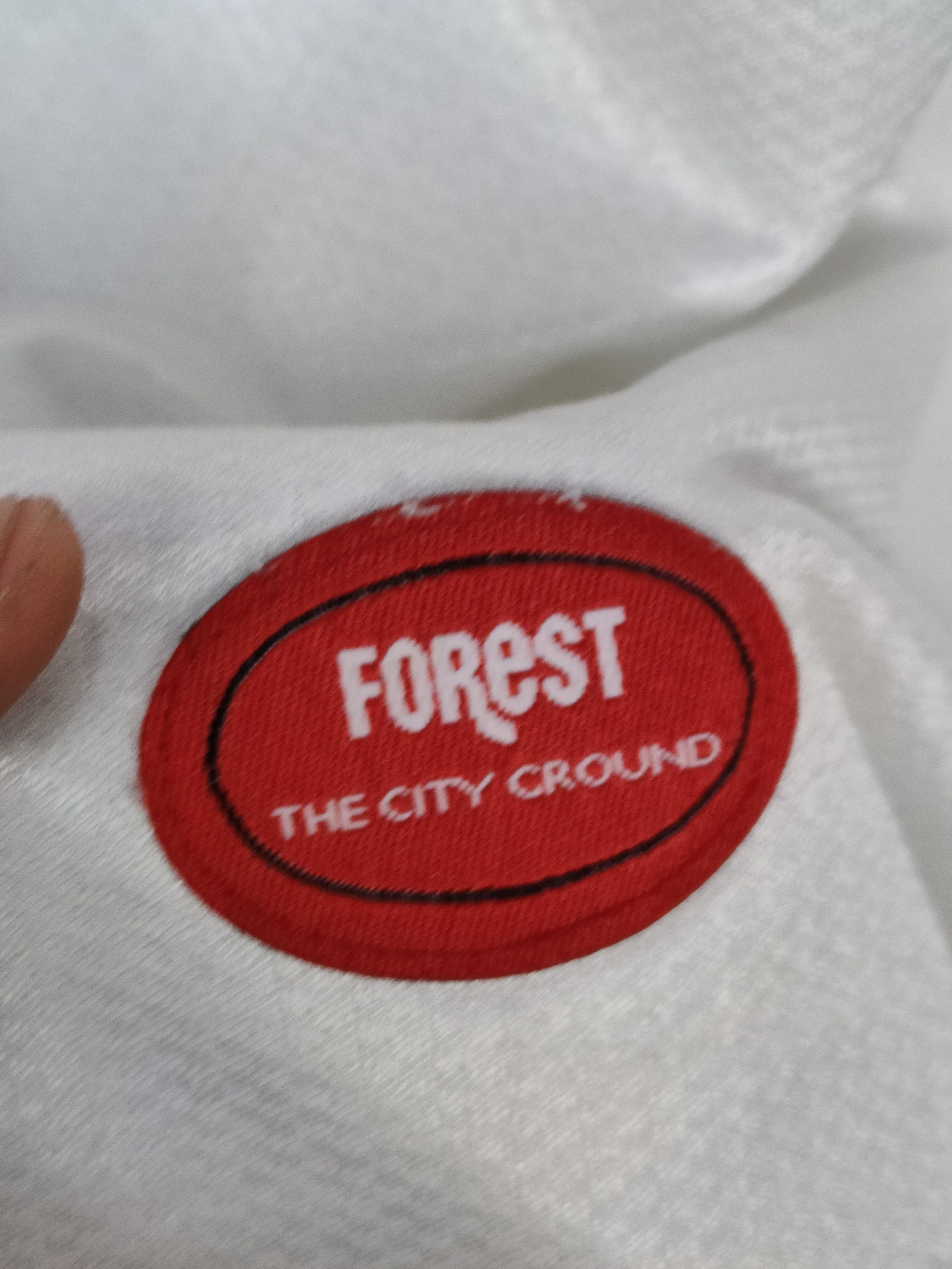 Umbro × Vintage Vintage 90s Nottingham Forest English EPL Football Club Size US M / EU 48-50 / 2 - 5 Thumbnail