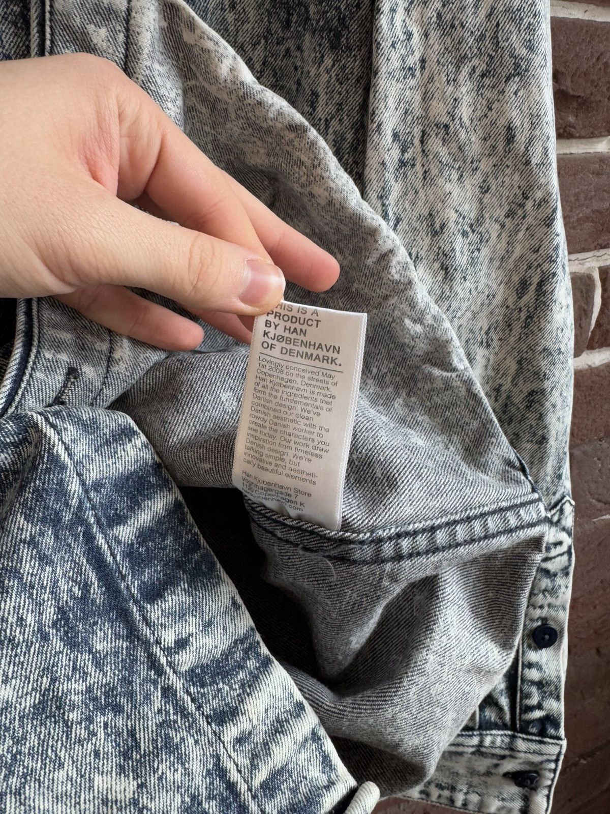 Han Kjobenhavn Han Kjobenhavn Everyday Acid Washed Denim Shirt XL Size US XL / EU 56 / 4 - 8 Thumbnail