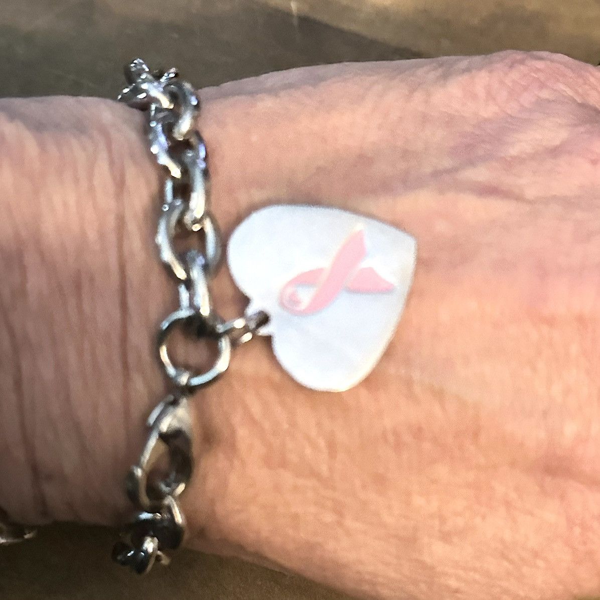 Other Silver tone breast cancer awareness heart charm bracelet Size ONE SIZE - 2 Thumbnail