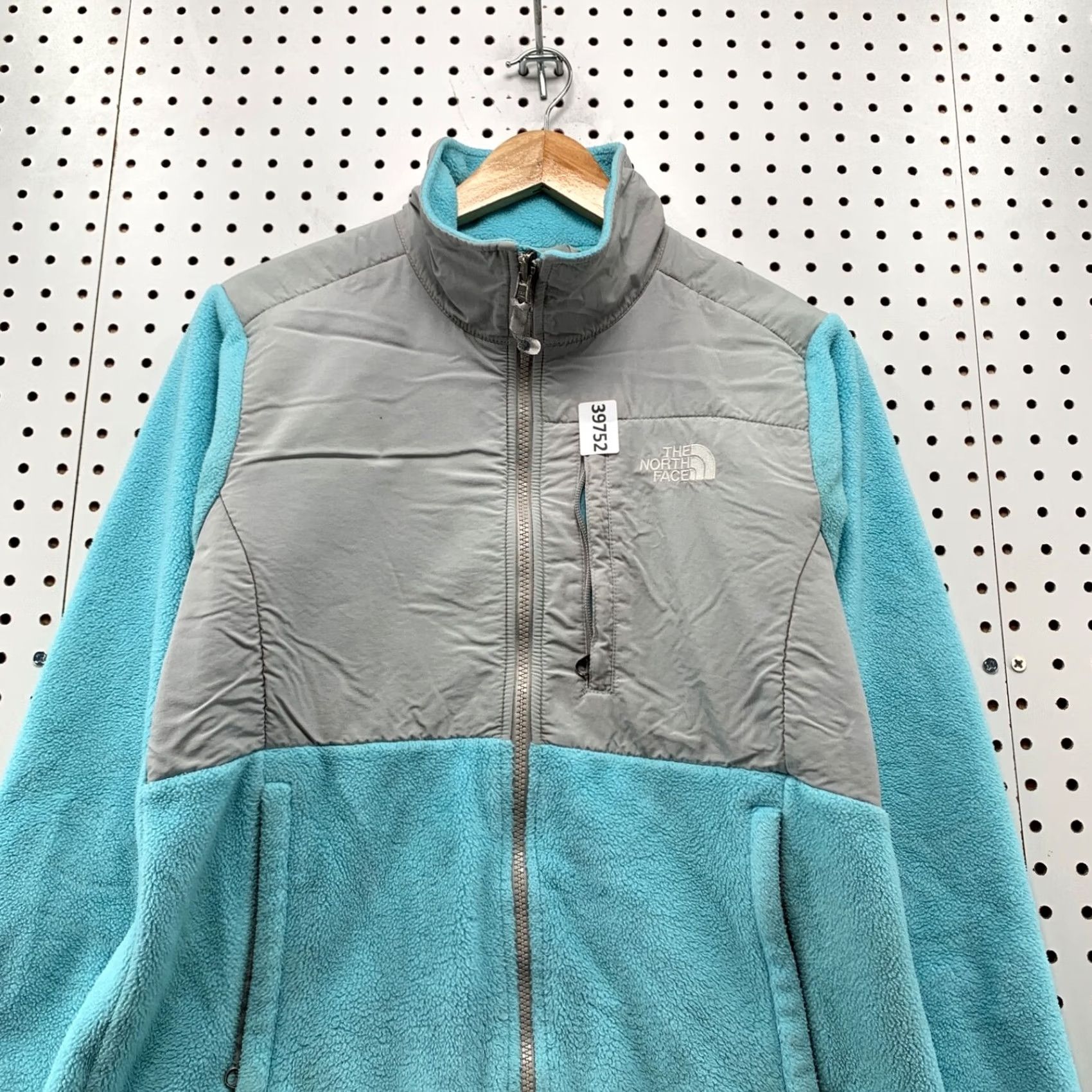 The North Face The North Face Denali Jacket Womens Medium Blue Sky Gray Zip Fleece Basic Jacket Size M / US 6-8 / IT 42-44 - 5 Thumbnail