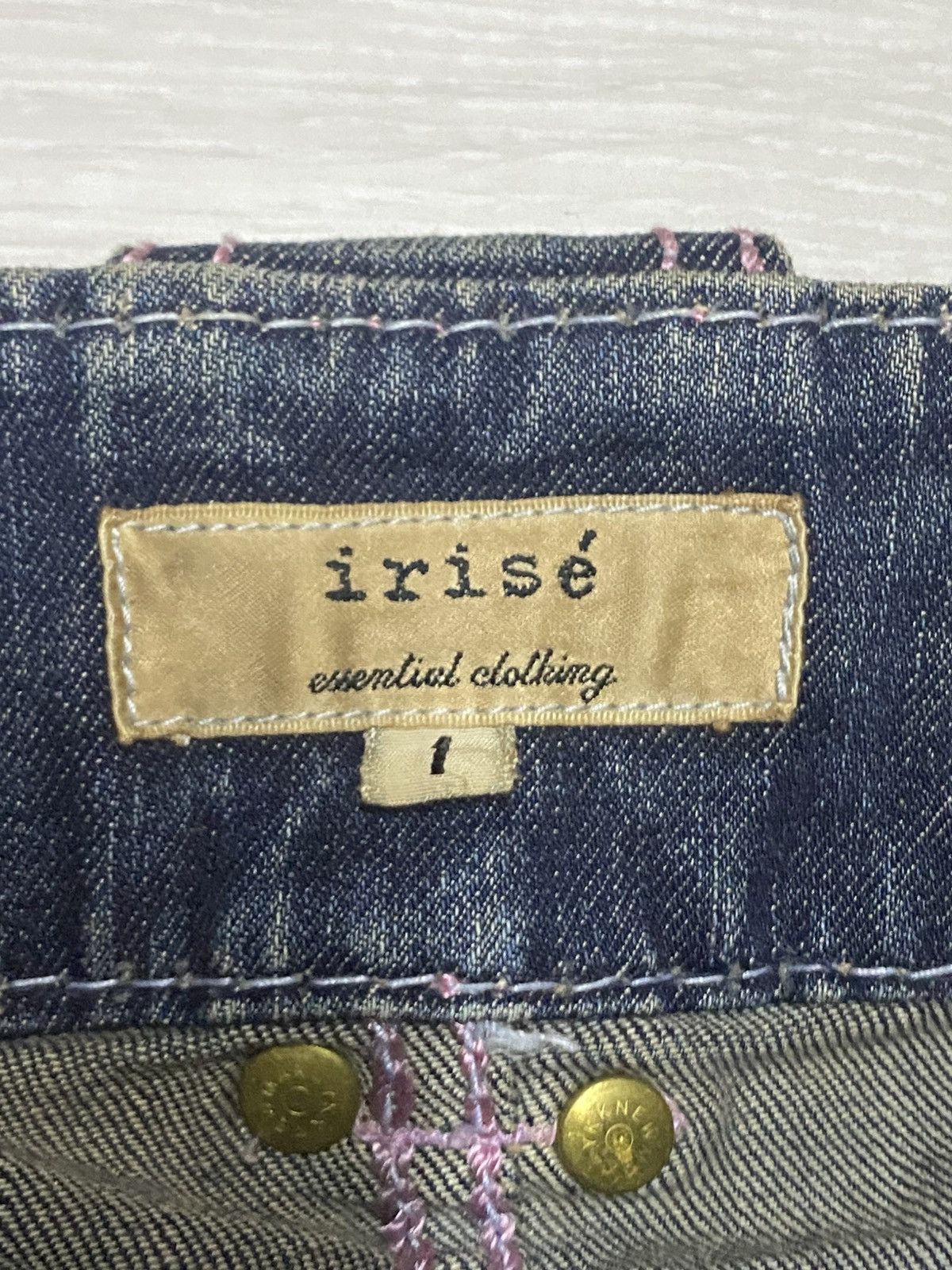 Japanese Brand Woman Vintage Japanese Brand Mud Wash Distressed Flare Jeans Size US 26 / EU 42 - 14 Thumbnail