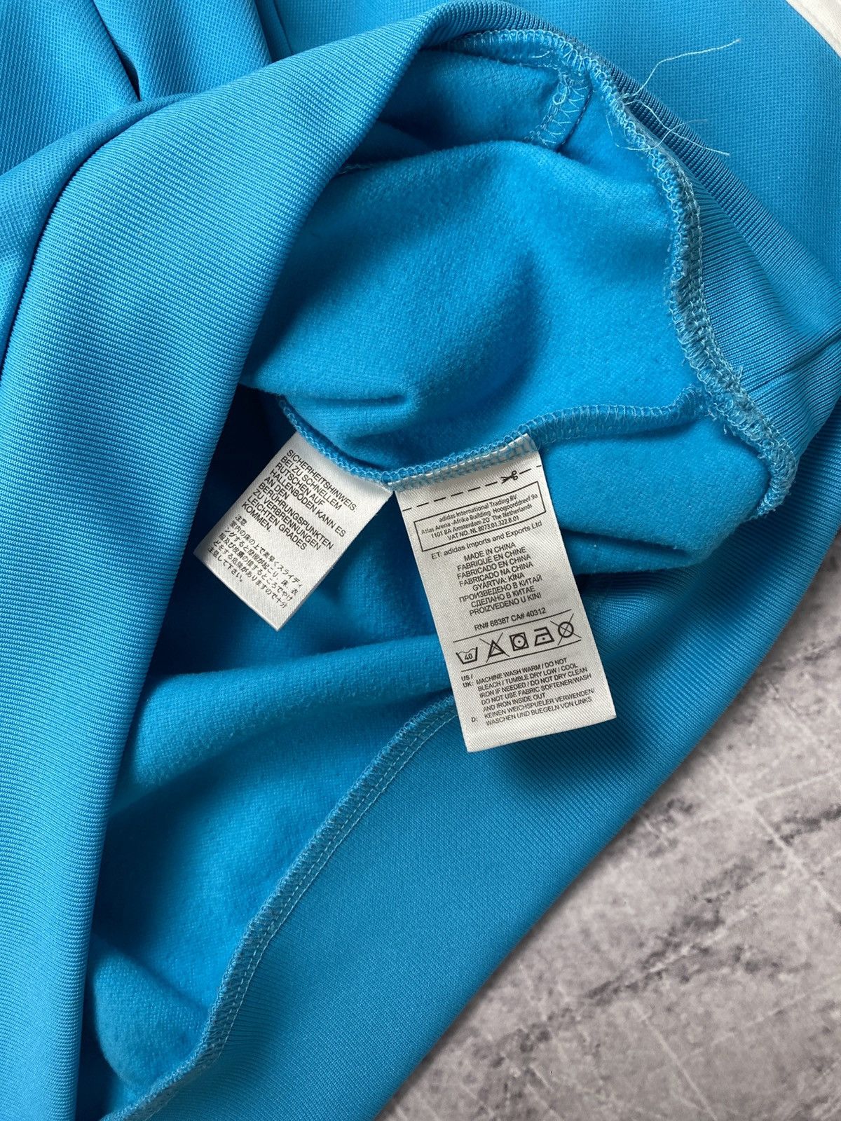 Adidas × Chelsea Soccer Vintage Adidas Chelsea sweatshirt 2014 Size US M / EU 48-50 / 2 - 5 Thumbnail