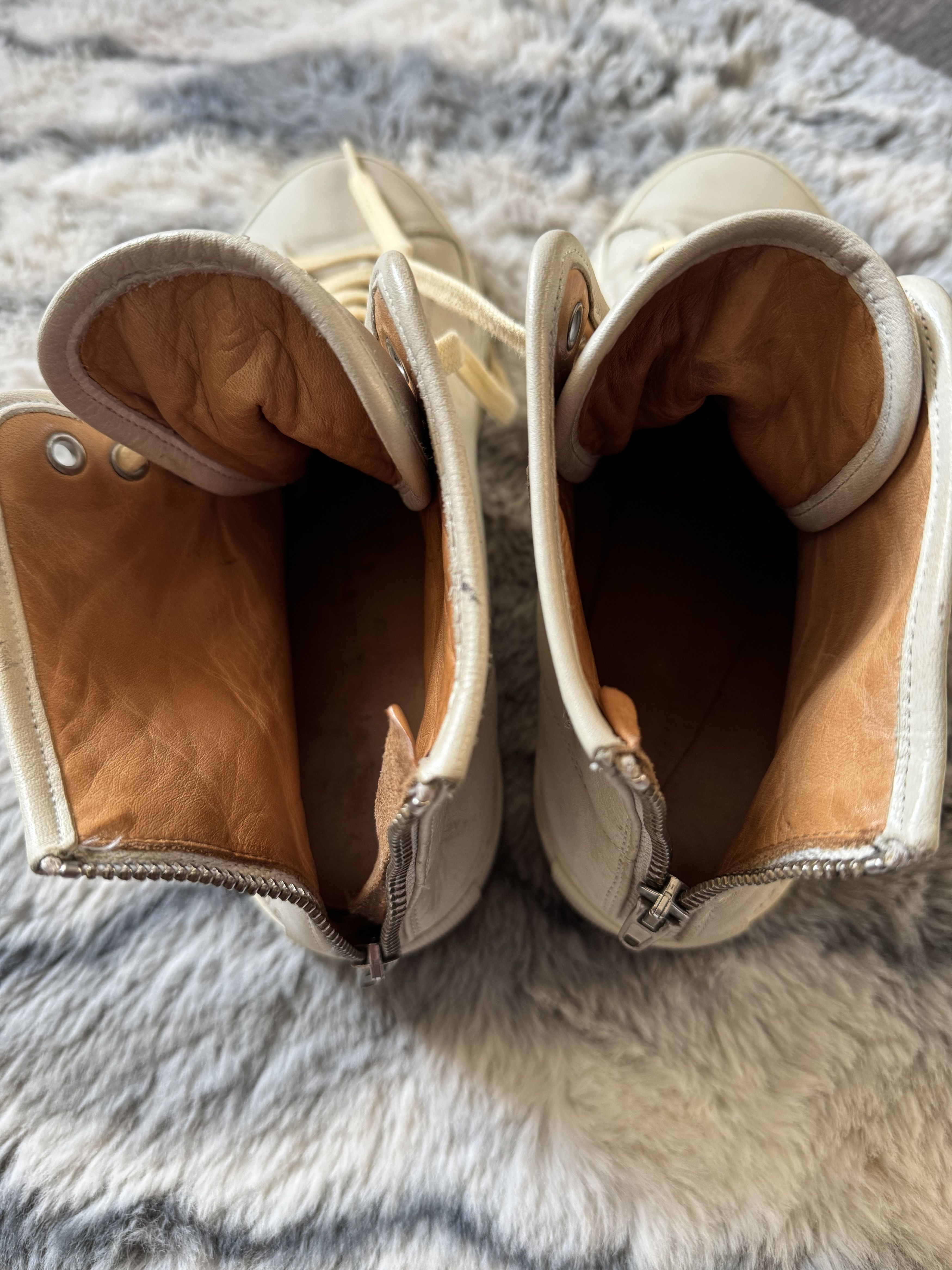 Common Projects Common Project High Top Zip Beige Sneakers Size US 6 / EU 39 - 10 Thumbnail