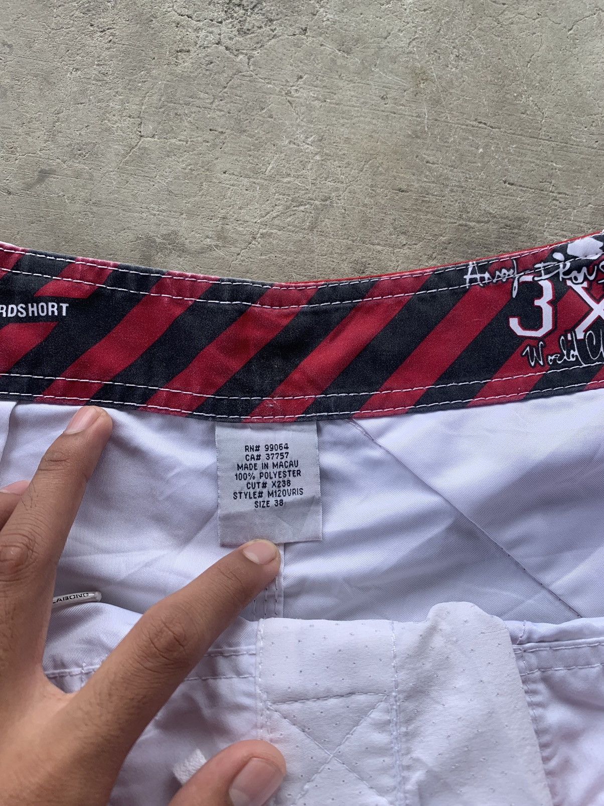 Billabong SOLD Size US 38 / EU 54 - 5 Thumbnail