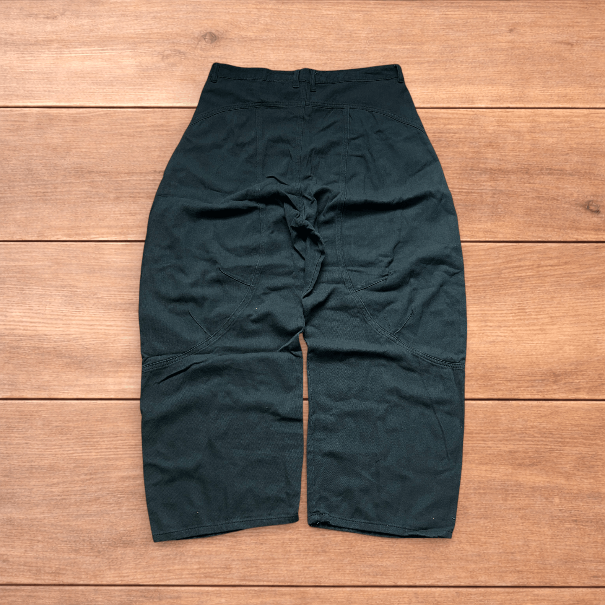 Japanese Brand Vintage Military style baggy wide cargo trousers in khaki. Size US 36 / EU 52 - 2 Thumbnail
