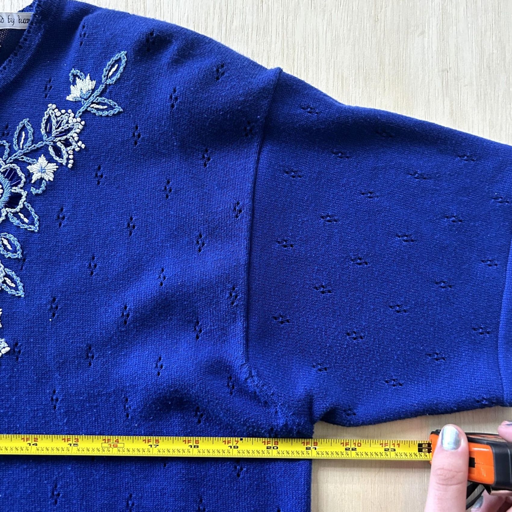 Jantzen Jantzen Cardigan Womens Large Blue Short Sleeve Floral Embroidered Knit Sweater Size L / US 10 / IT 46 - 3 Thumbnail
