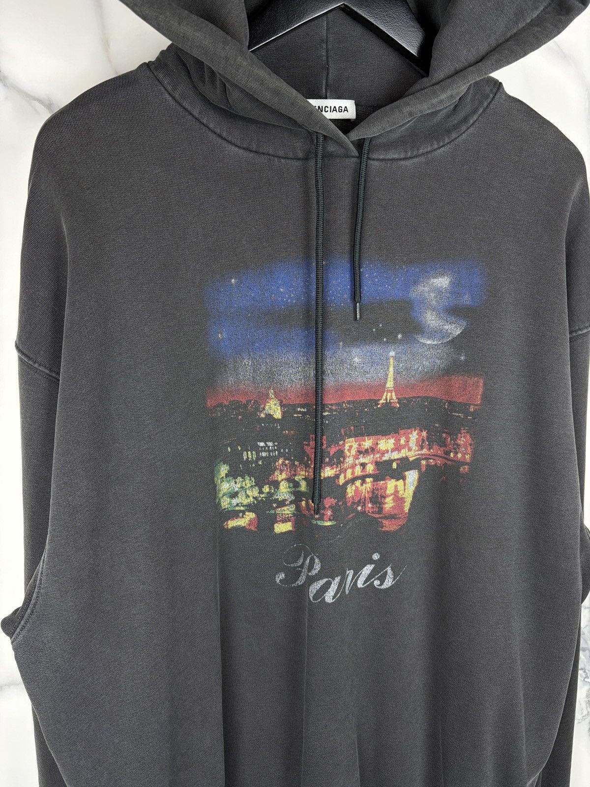 Balenciaga 2018 Balenciaga Paris Tourist Souvenir Hoodie Grey Size US S / EU 44-46 / 1 - 2 Thumbnail
