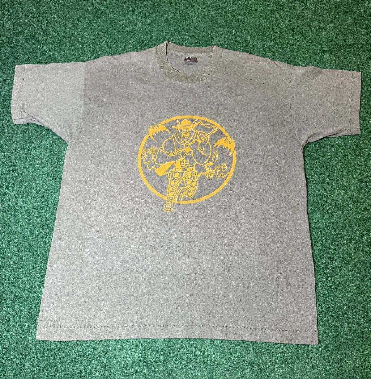 Vintage Vtg 90s USMC Marines Regroup In Hell RARE Military T Shirt Size US XL / EU 56 / 4 - 1 Thumbnail