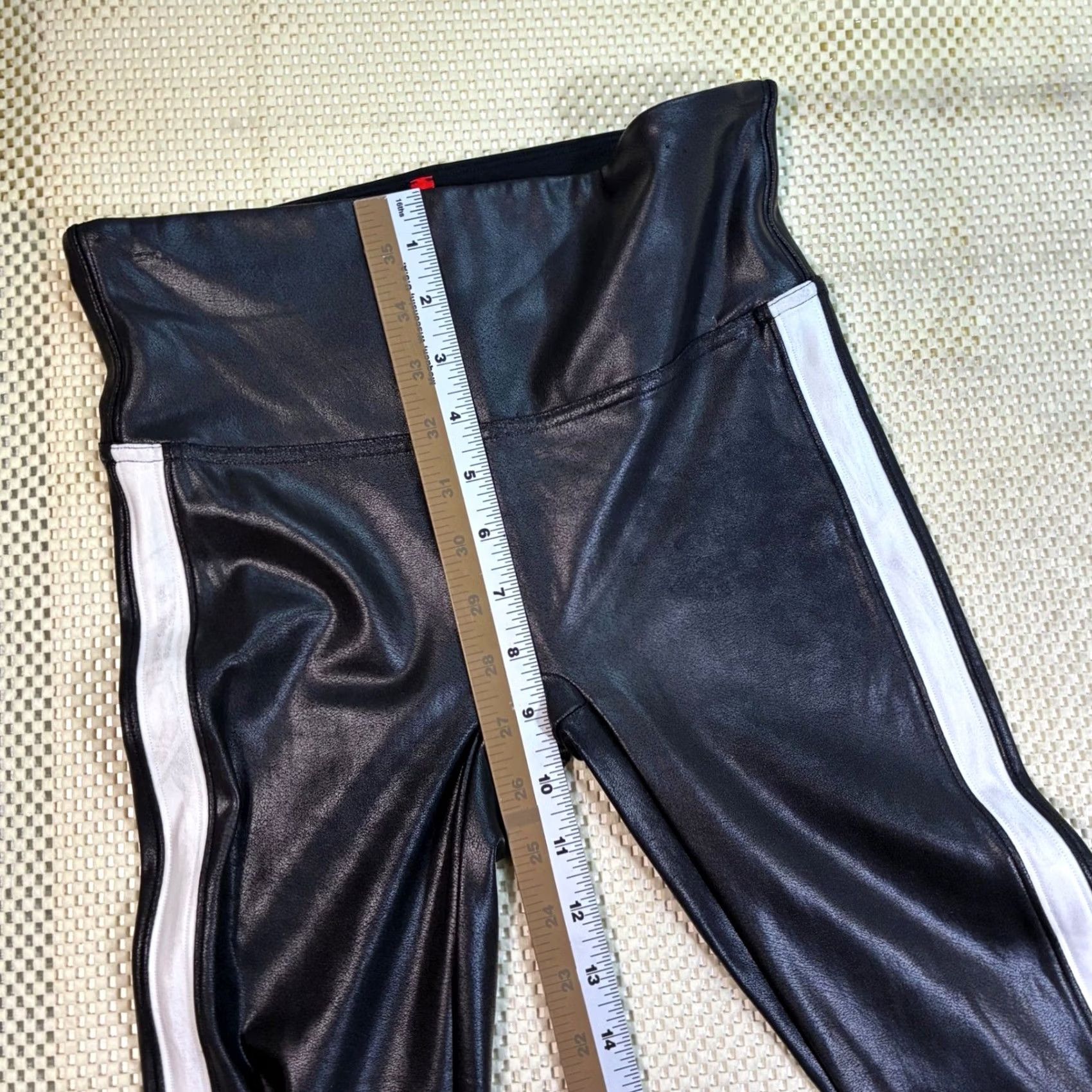 Spanx SPANX Leggings Black Faux Leather Shine White Stripe Side Detail Women Small Leggings Size 28" / US 6 / IT 42 - 7 Thumbnail