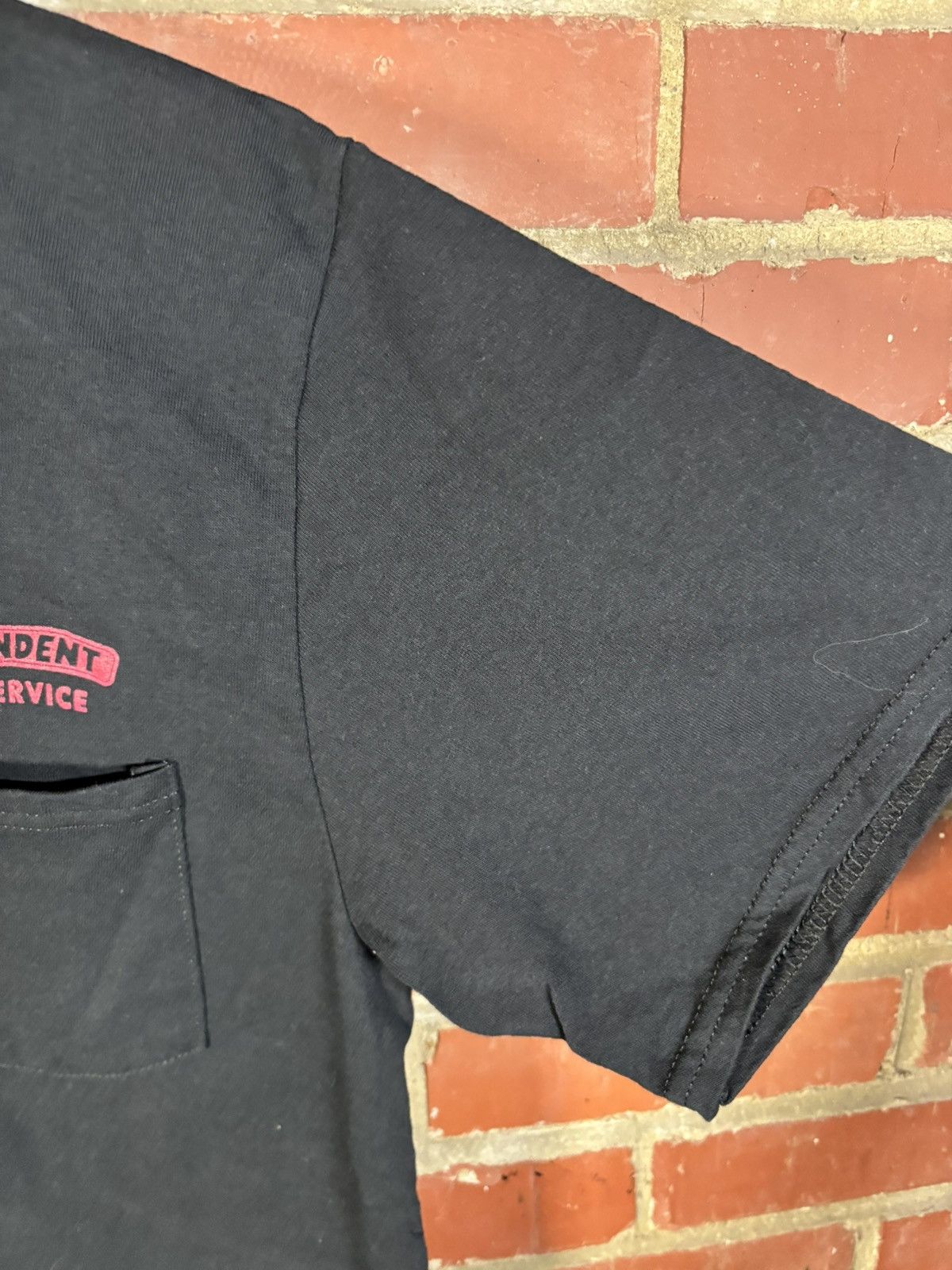Independent Truck Co. Independent Skateboard Pool Services Shirt Size Medium Size US M / EU 48-50 / 2 - 4 Thumbnail