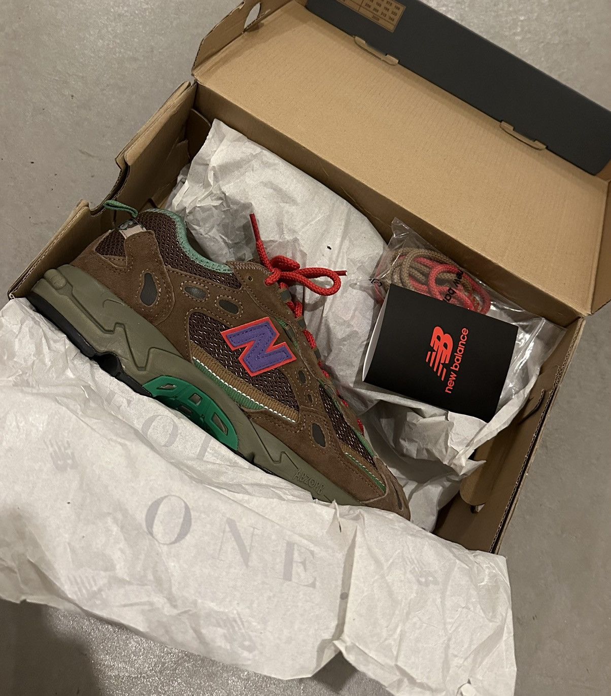 New Balance × Stray Rats Stray Rats New Balance 827 Size US 9.5 / EU 42-43 - 2 Thumbnail