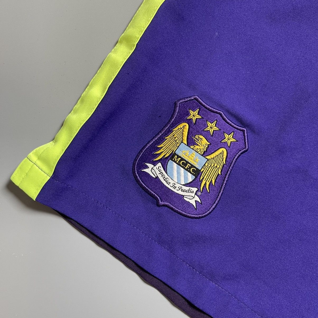 Nike × Vintage MANCHESTER CITY NIKE 2014/2015 FOOTBALL THIRD SHORTS #21 Size US 31 - 2 Thumbnail