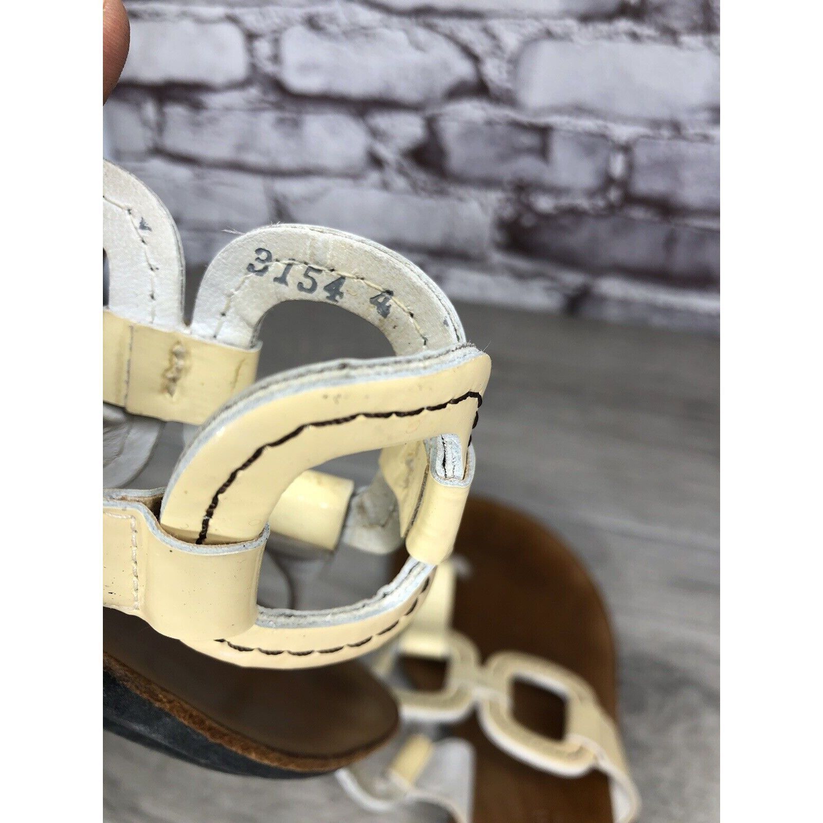 Other Paul Green Munchen Yellow Patent Leather Pump Wedge Sandals Size US 4.5 / IT 34.5 - 16 Thumbnail