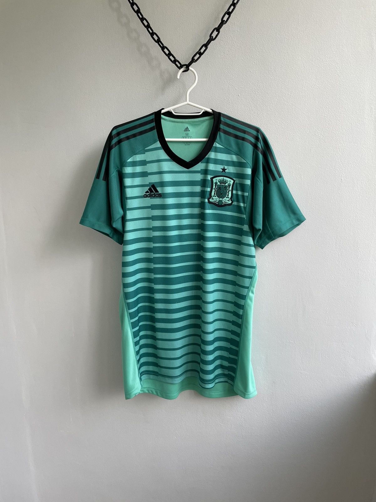 Vintage Spain 2017 2018 Goalkeeper Football Soccer Shirt BR2703 Size US M / EU 48-50 / 2 - 1 Thumbnail
