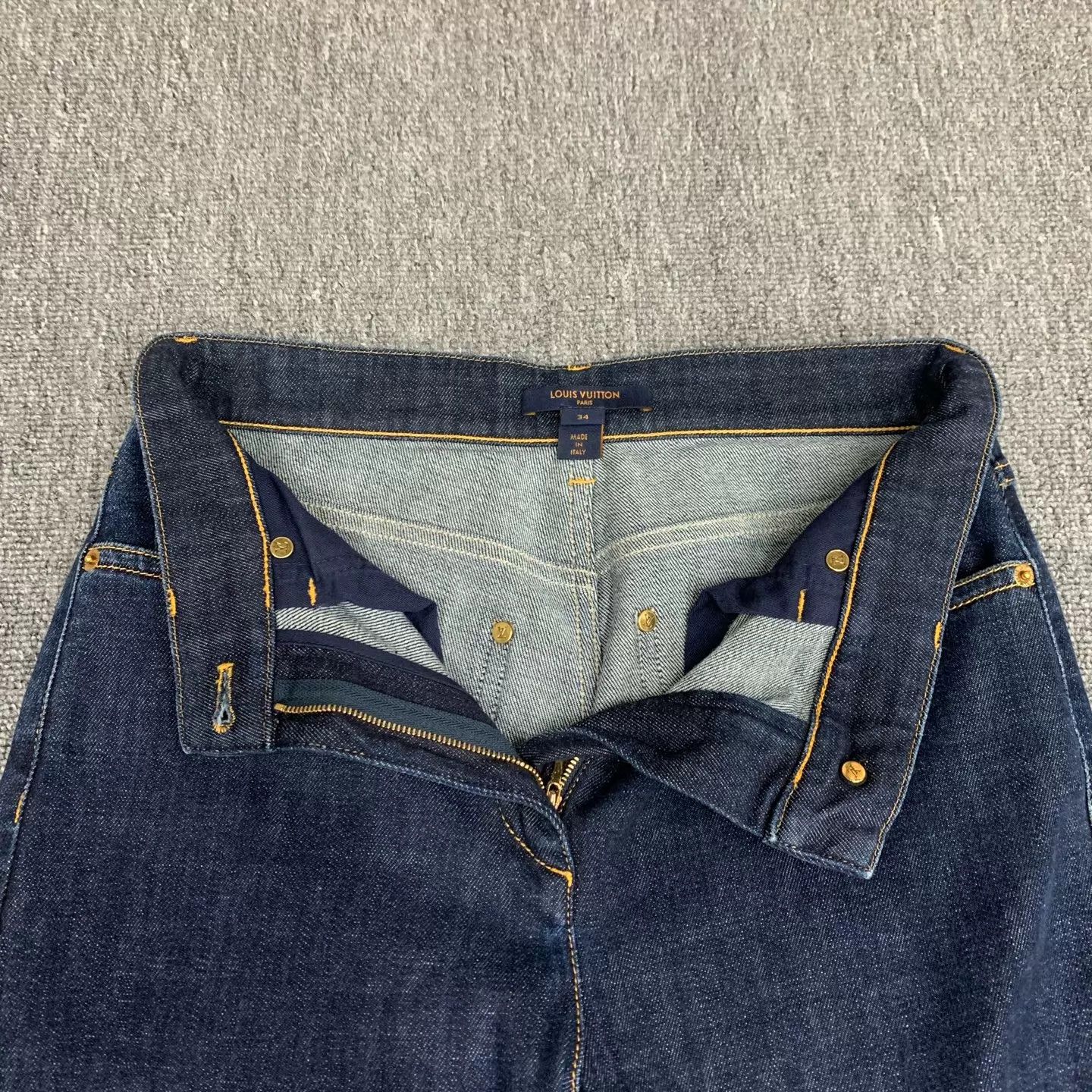 Louis Vuitton LV Blue Monogram Pocket Leather Jeans 34 98 New Size 25" / US 0 / IT 36 - 8 Thumbnail