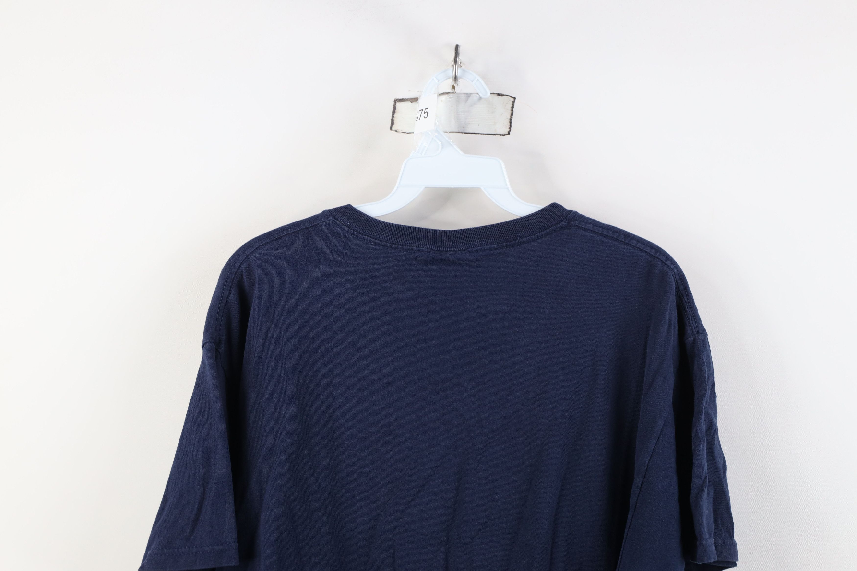 Vintage Vintage University of Michigan Football T-Shirt Blue Size US L / EU 52-54 / 3 - 14 Thumbnail