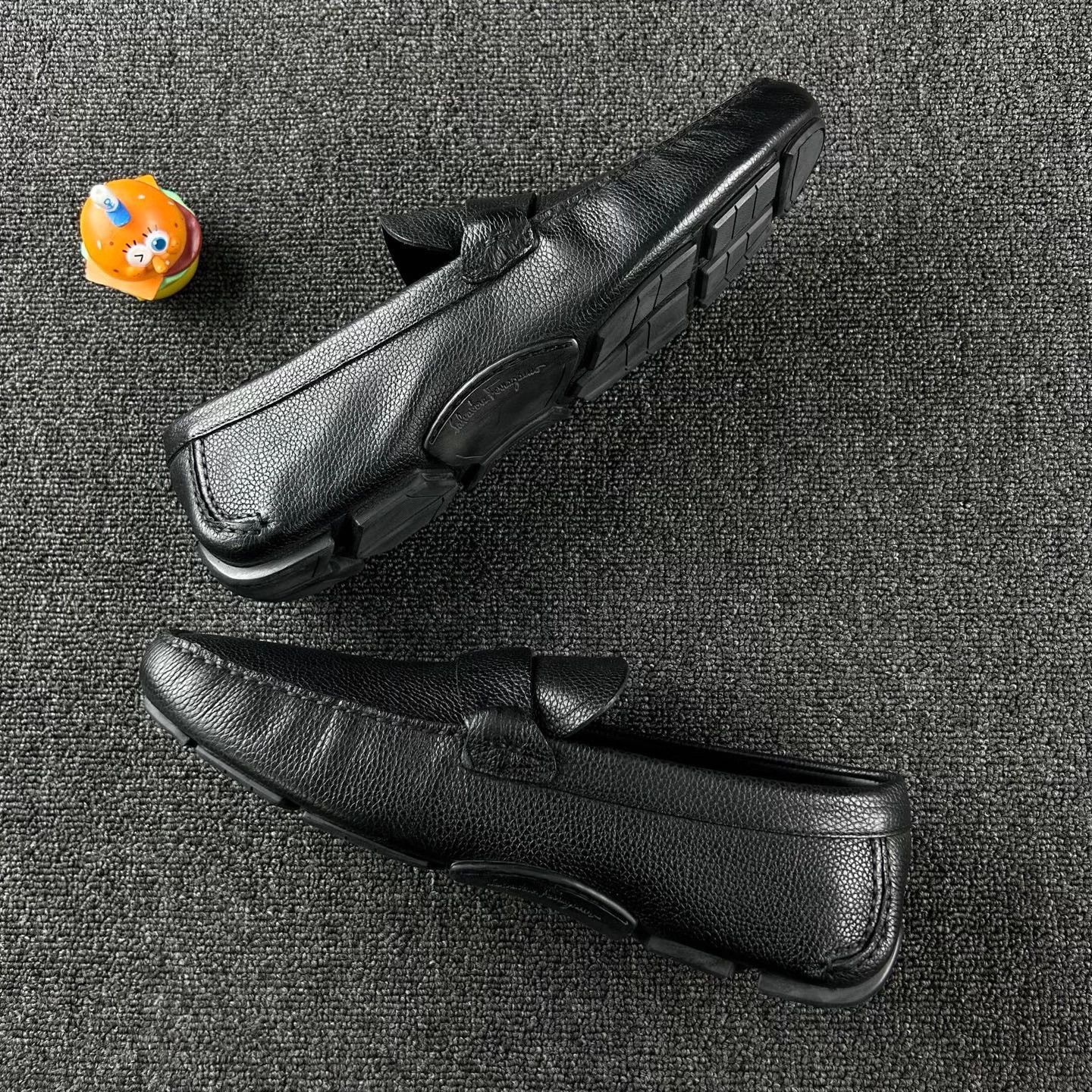Salvatore Ferragamo Ferragamo Black Casual Shoes Size 44.5 Size US 11.5 / EU 44-45 - 3 Thumbnail
