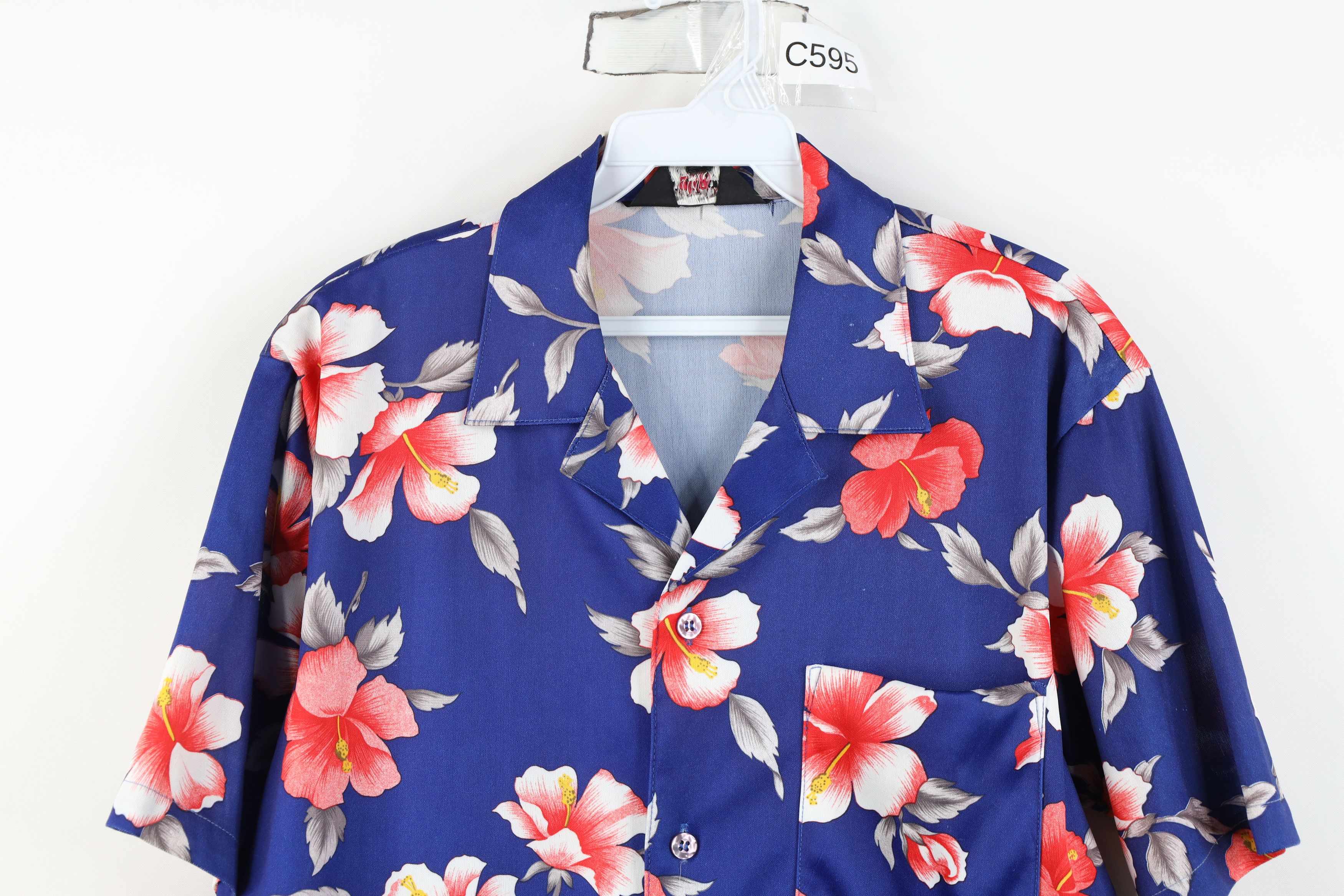 Vintage Vintage 70s Streetwear Hawaiian Short Sleeve Button Shirt Size US M / EU 48-50 / 2 - 2 Thumbnail