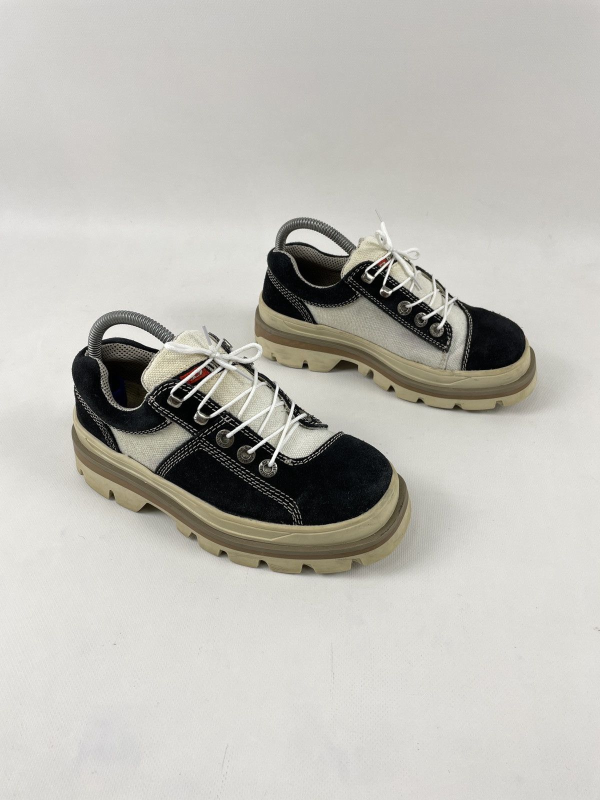 Diesel × Diesel Black Gold × Vintage 90's Platforms Chunky High Sole Low-Top Laces Heavy Boots Size US 8 / IT 38 - 2 Thumbnail