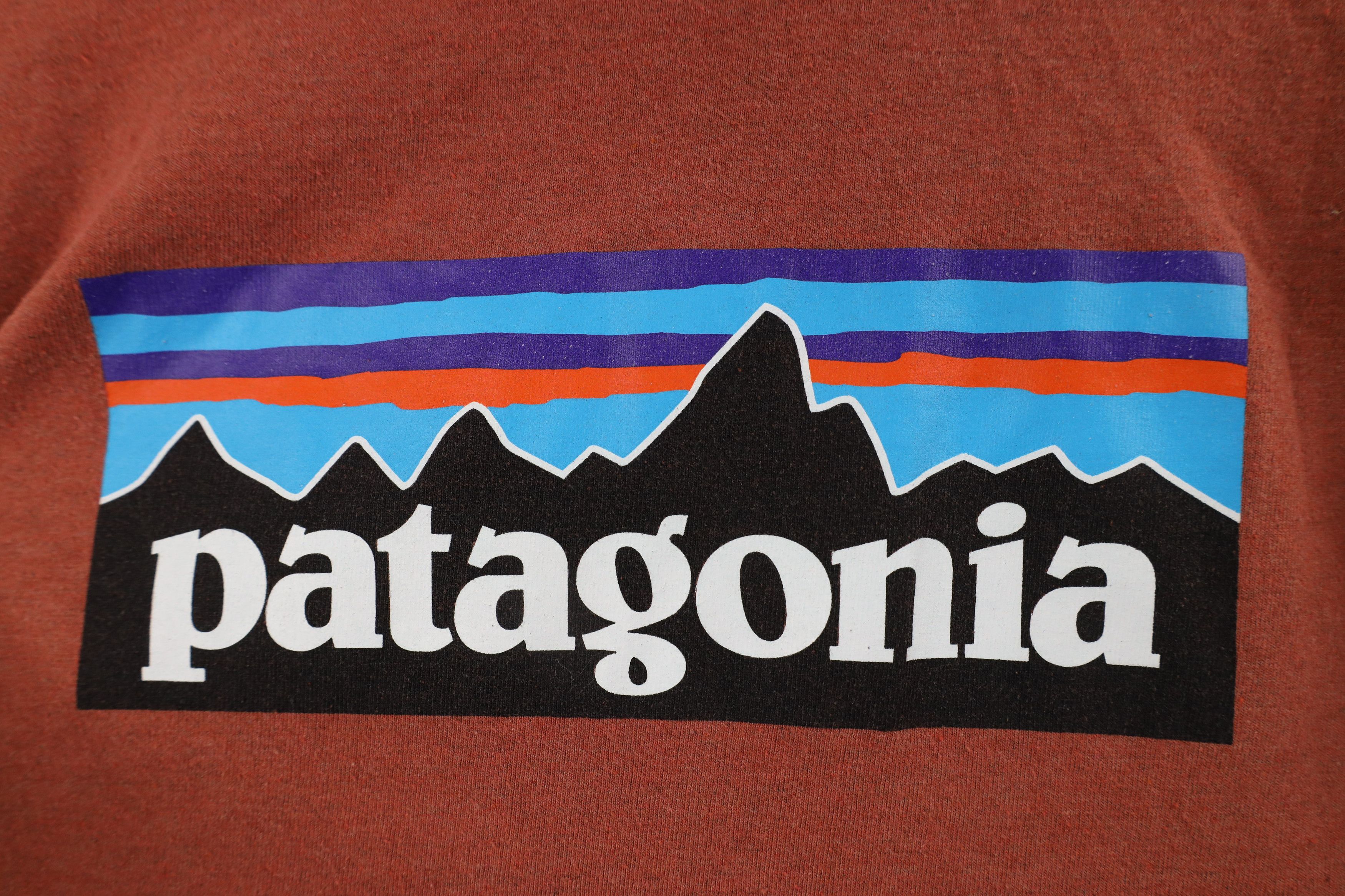 Patagonia × Vintage Patagonia Big Logo Long Sleeve T-Shirt Reddish Orange Size US M / EU 48-50 / 2 - 9 Thumbnail