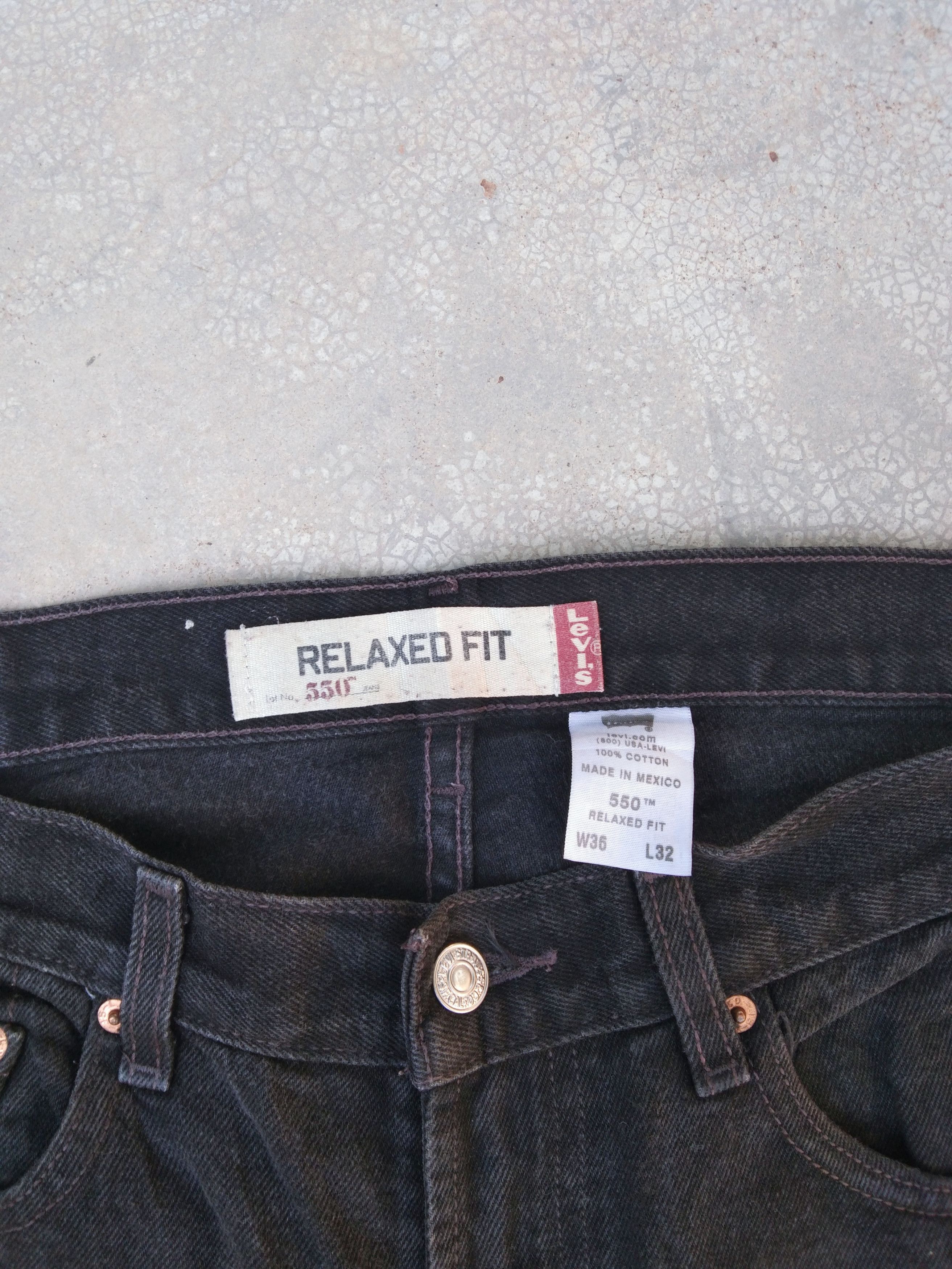 Levi's Vintage Levi's Jeans 550 Relaxed Black Denim 36x31 Size US 36 / EU 52 - 7 Thumbnail