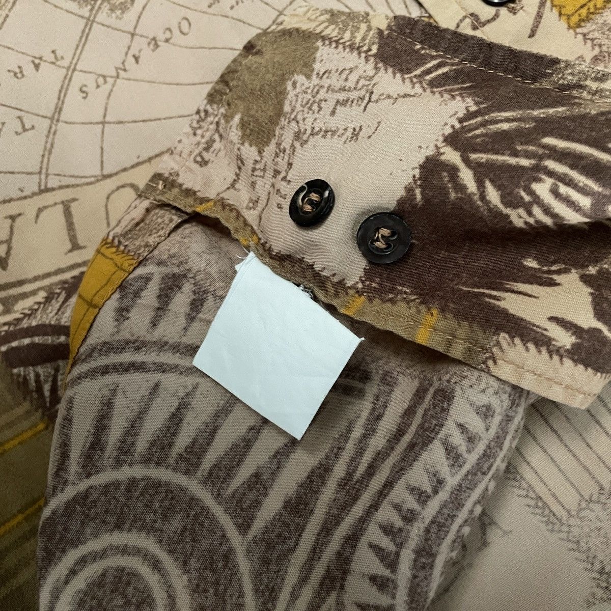 Gianfranco Ferre 🔥Vintage Ferre jeans pattern shirt Size US L / EU 52-54 / 3 - 16 Thumbnail
