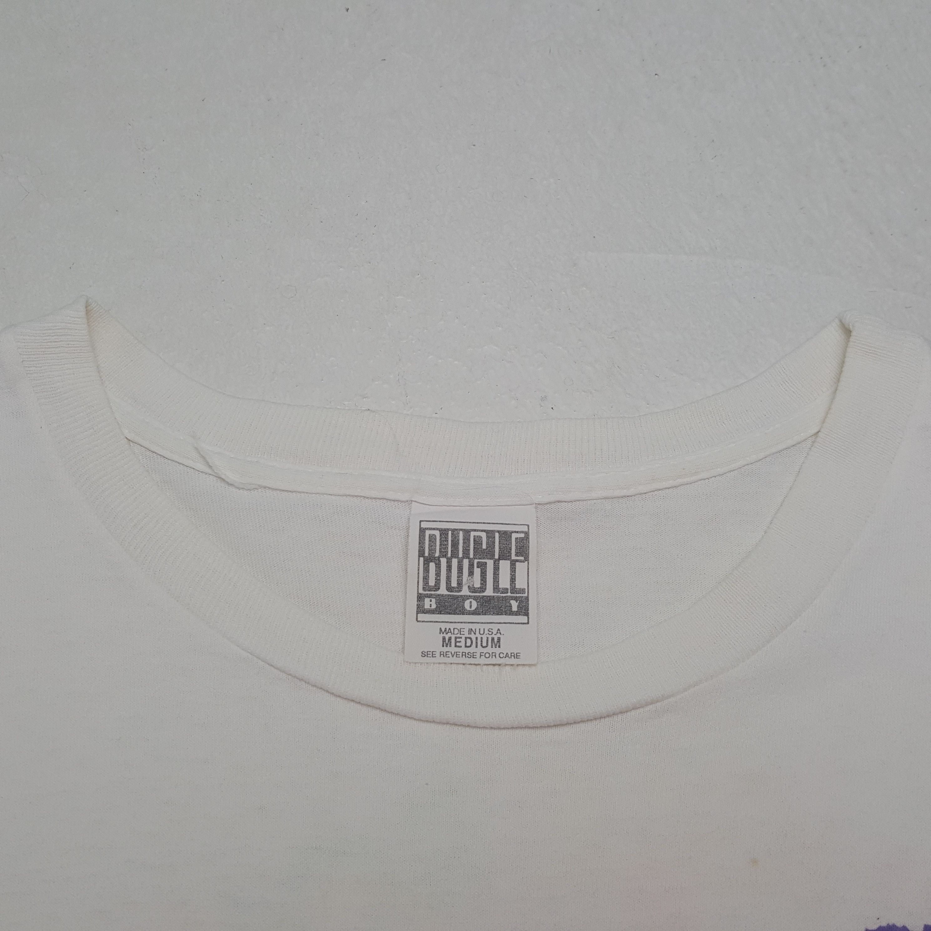 Vintage Bugle Boy Surfing Style Vintage Tshirt RR24 Size US M / EU 48-50 / 2 - 5 Thumbnail
