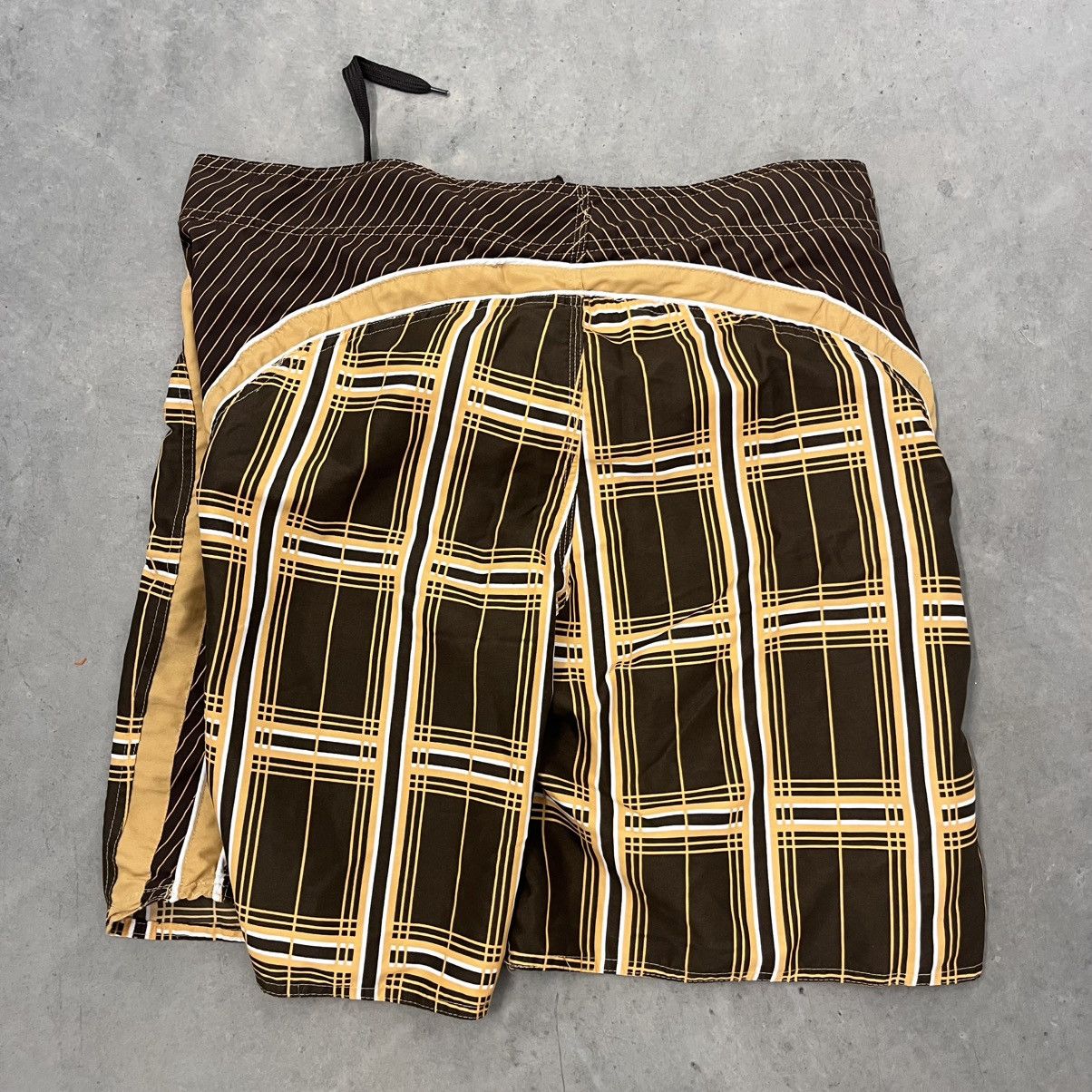 Billabong × O'Neill × Quiksilver CRAZY Y2K Billabong Brown Plaid and Tan Swim Trunks Baggy 38 Size US 38 / EU 54 - 5 Thumbnail