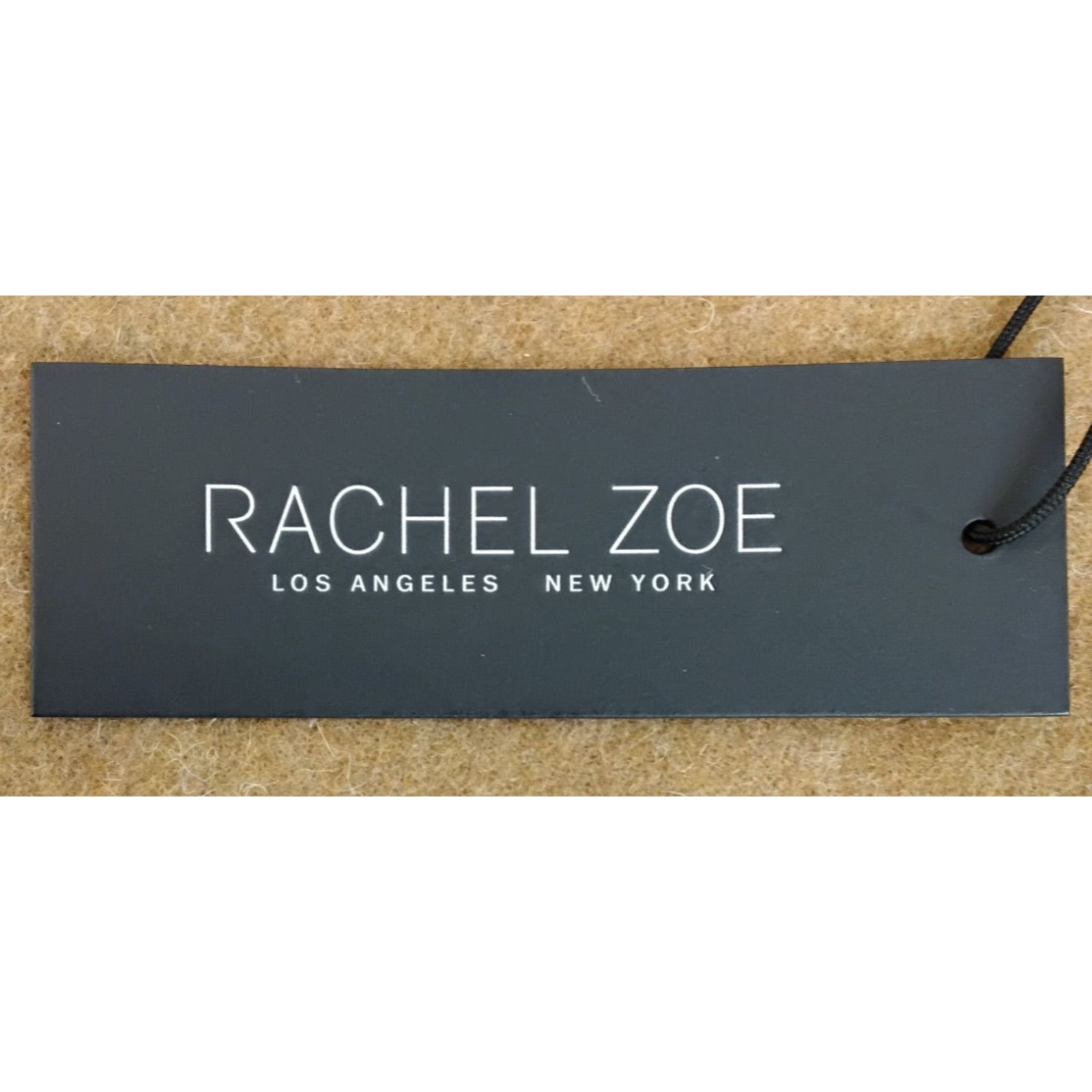 Rachel Zoe Rachel Zoe Poncho Women's One Size Beige/Ivory Faux Fur NWT Size L / US 10 / IT 46 - 12 Thumbnail