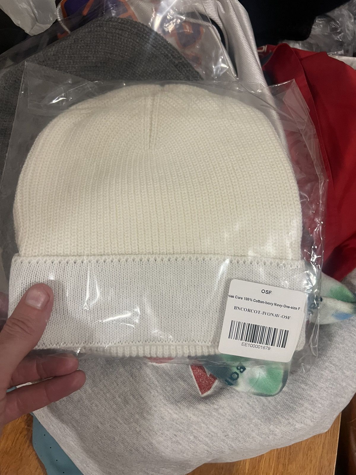 Eric Emanuel Eric Emanuel EE ivory w navy winter hat beanie Size ONE SIZE - 2 Thumbnail