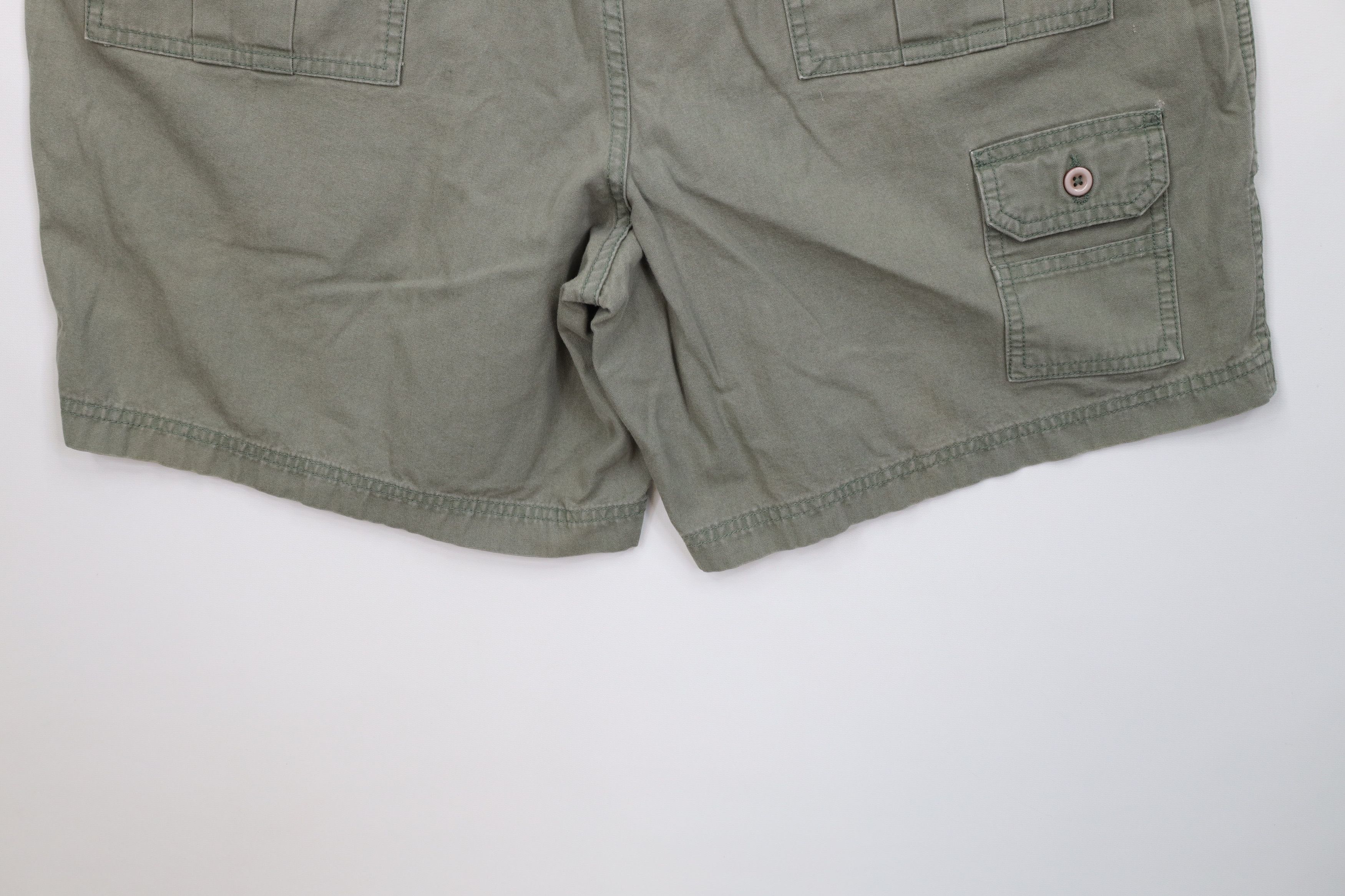 Vintage Vintage 90s Streetwear Above Knee Trekking Cargo Shorts Size US 42 / EU 58 - 10 Thumbnail