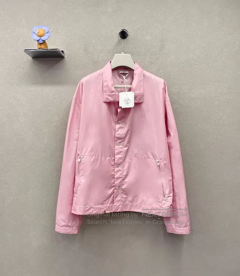 Hermes Hermes Pink, Shirt Jacket, Large Mother-of-Pearl Buttons Size S / US 4 / IT 40 - 1 Thumbnail