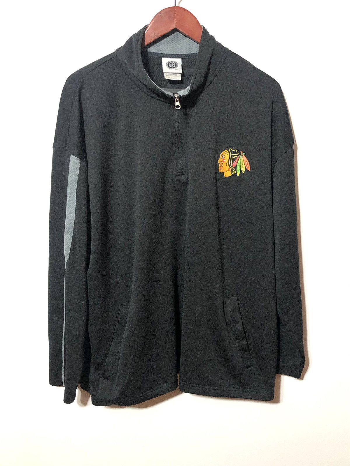 NHL × Vintage Light sweatshirt NHL official chicago blackhawks XXL 2000s Size US XXL / EU 58 / 5 - 1 Thumbnail